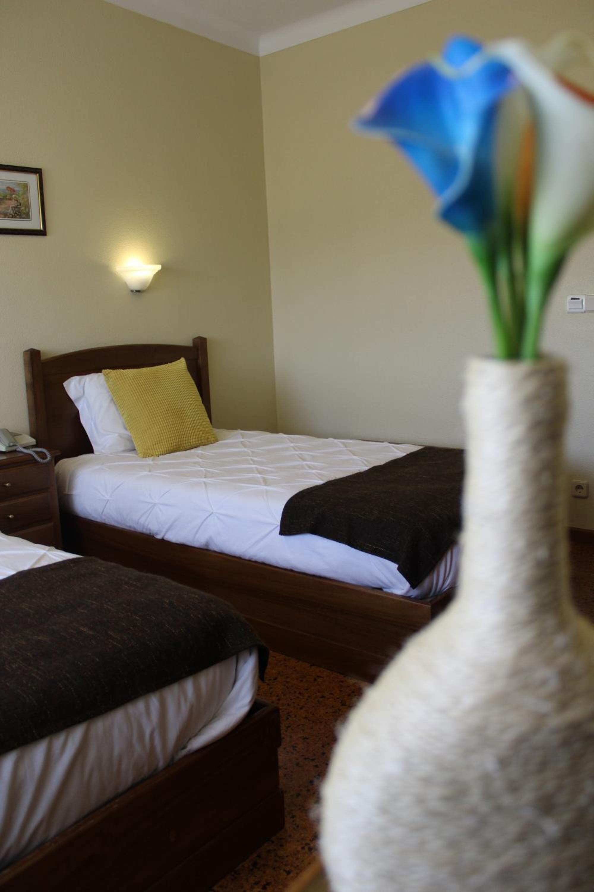 Twin Room - Photo 1