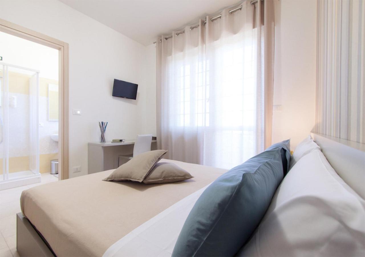 Standard Double or Twin Room with Balcony photo 2