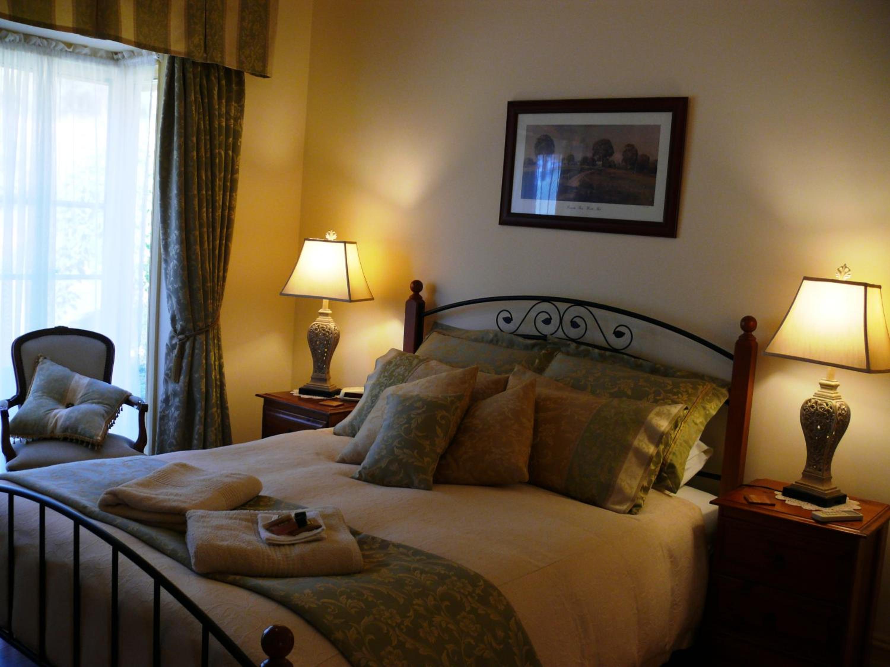 Double Room with Spa Bath - Non-Pet Friendly