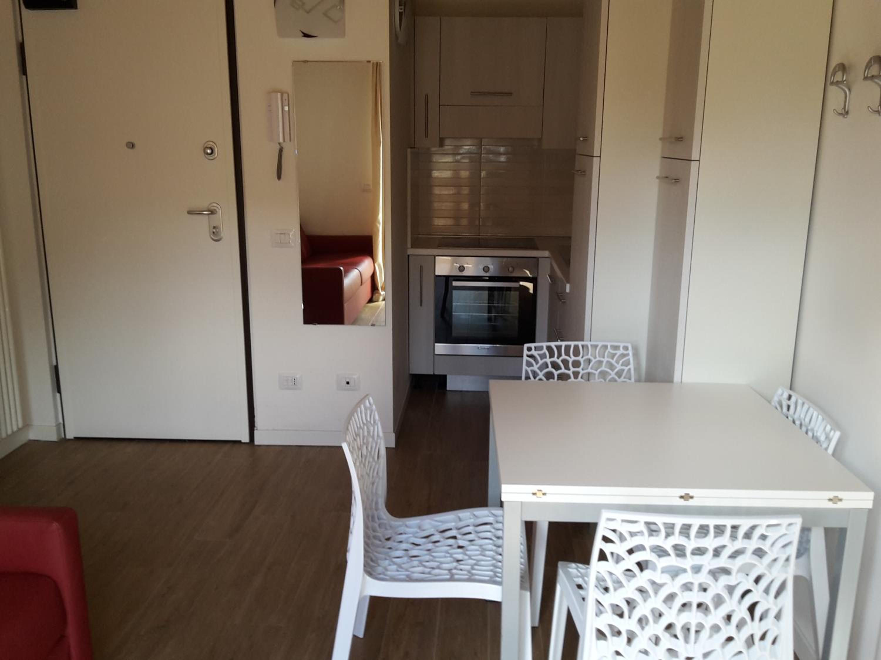 Apartment photo 3