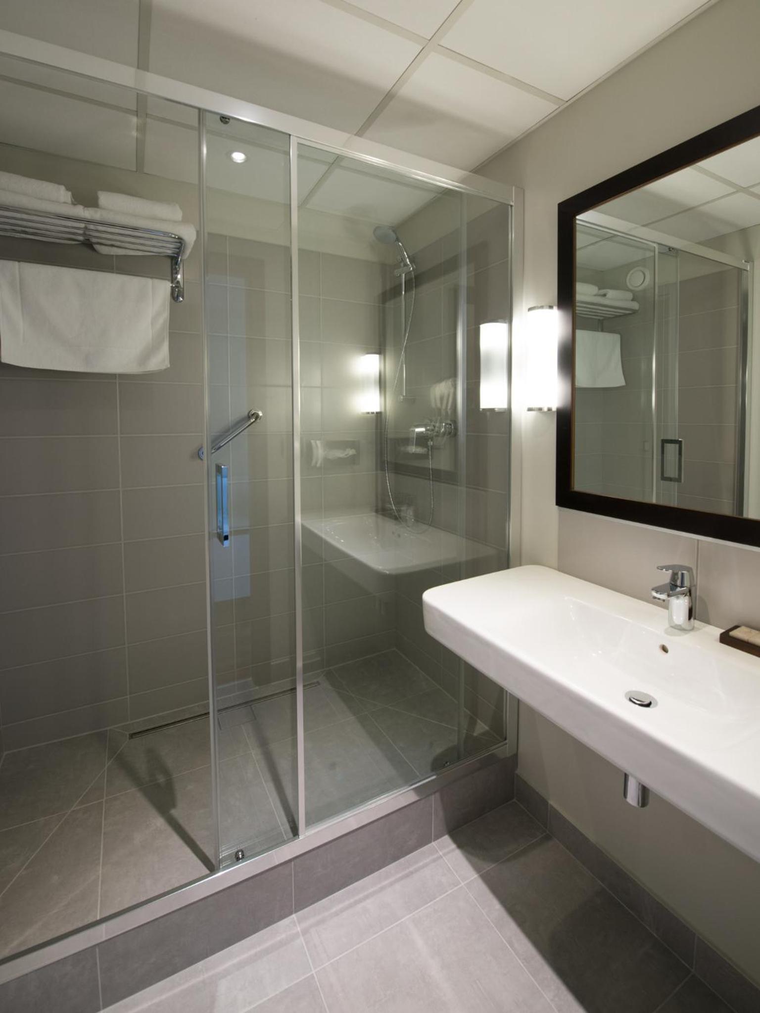 Superior Double Room with Lake View photo 3
