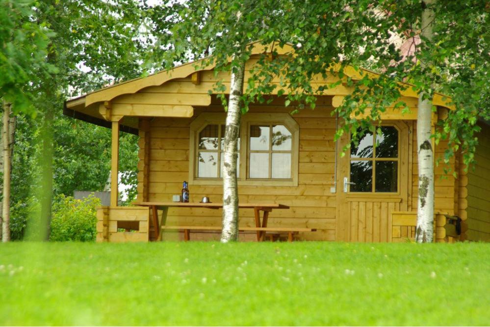 Family Bungalow - Photo 1