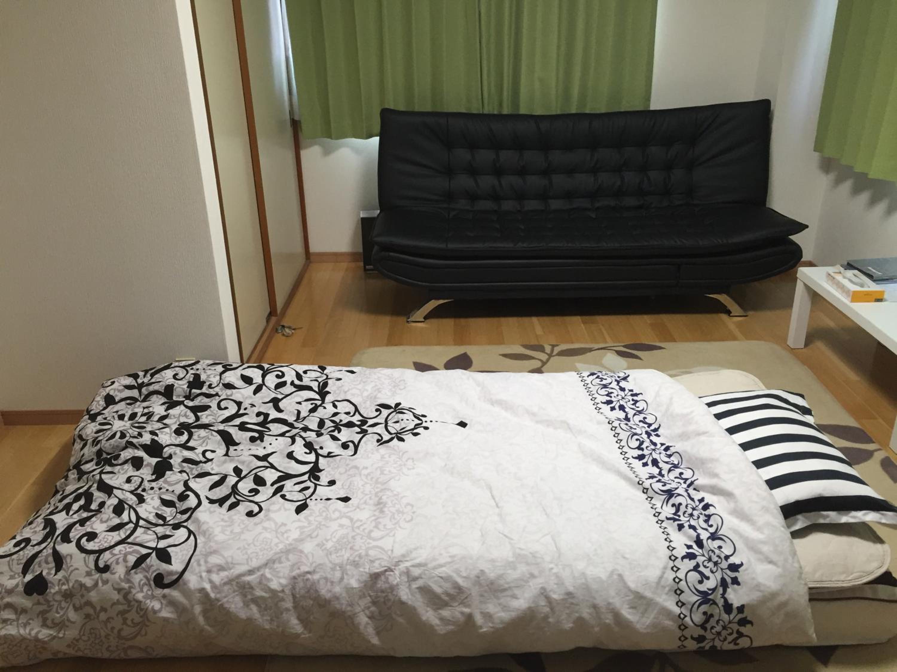 Economy Triple Room photo 1