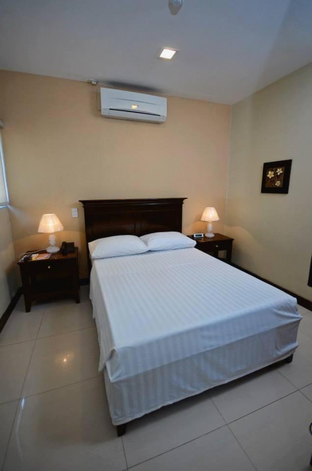 Deluxe Double or Twin Room - Photo 3