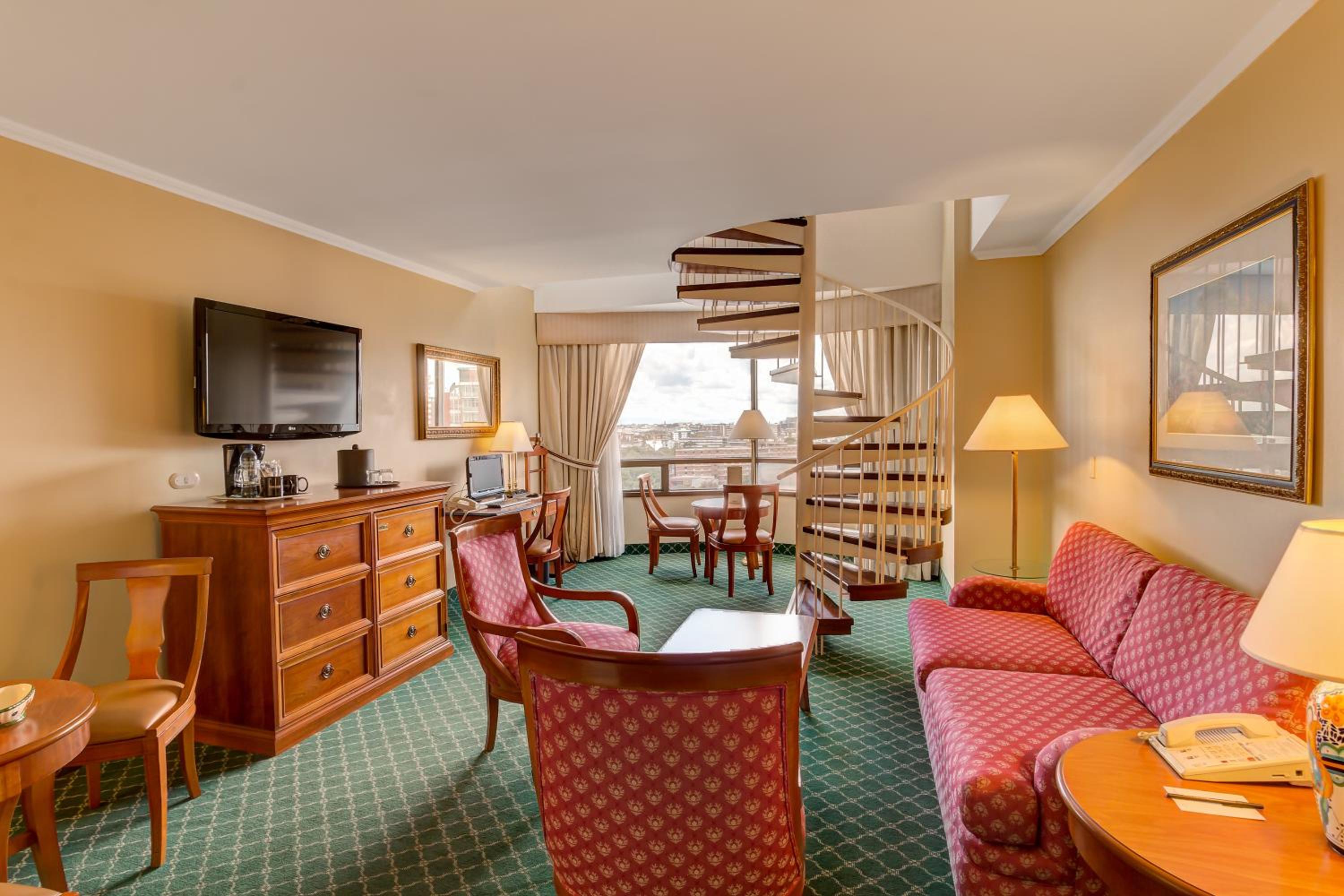 Suite Duplex Premium Level
