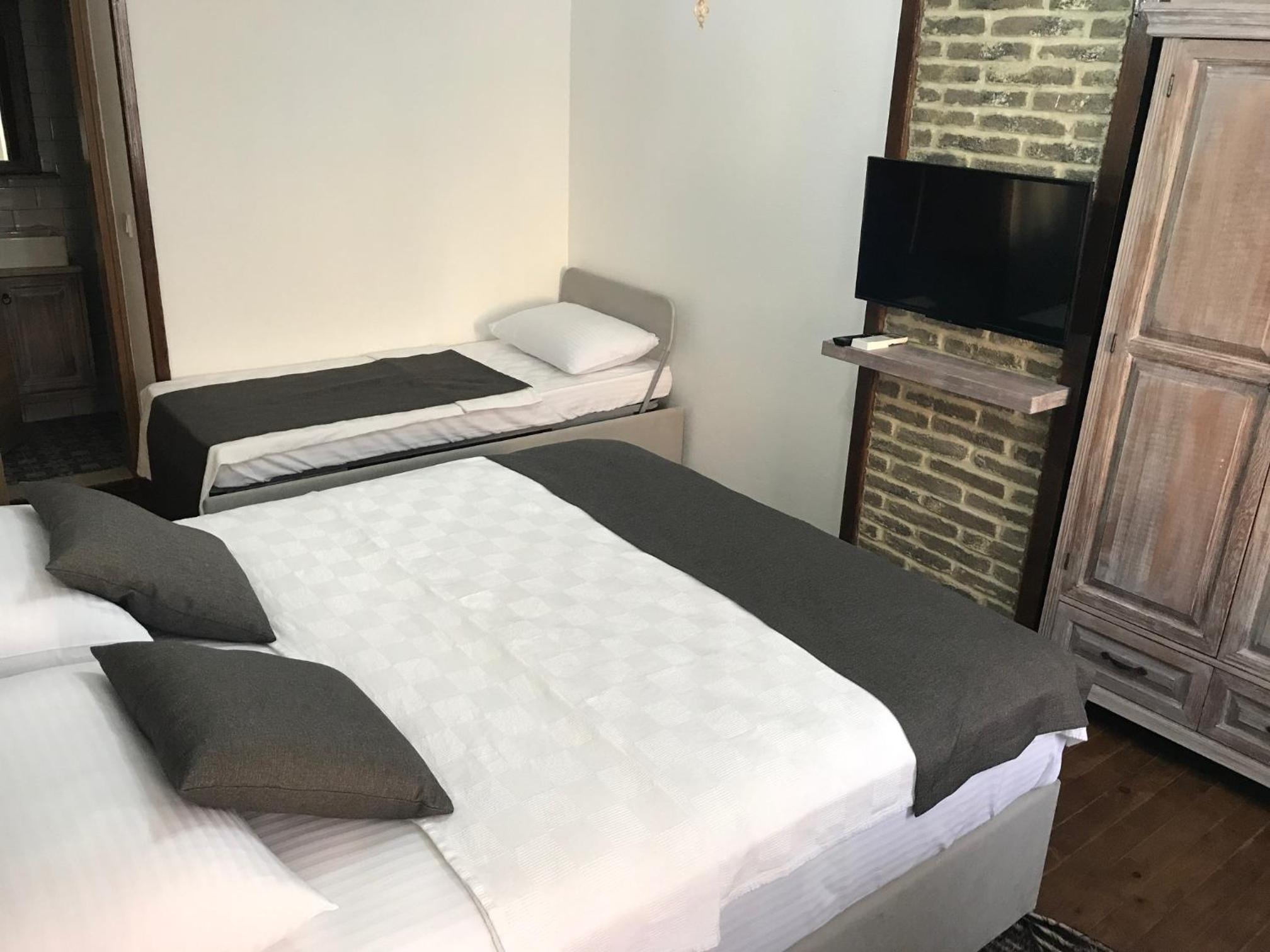 Triple Room with City View photo 3