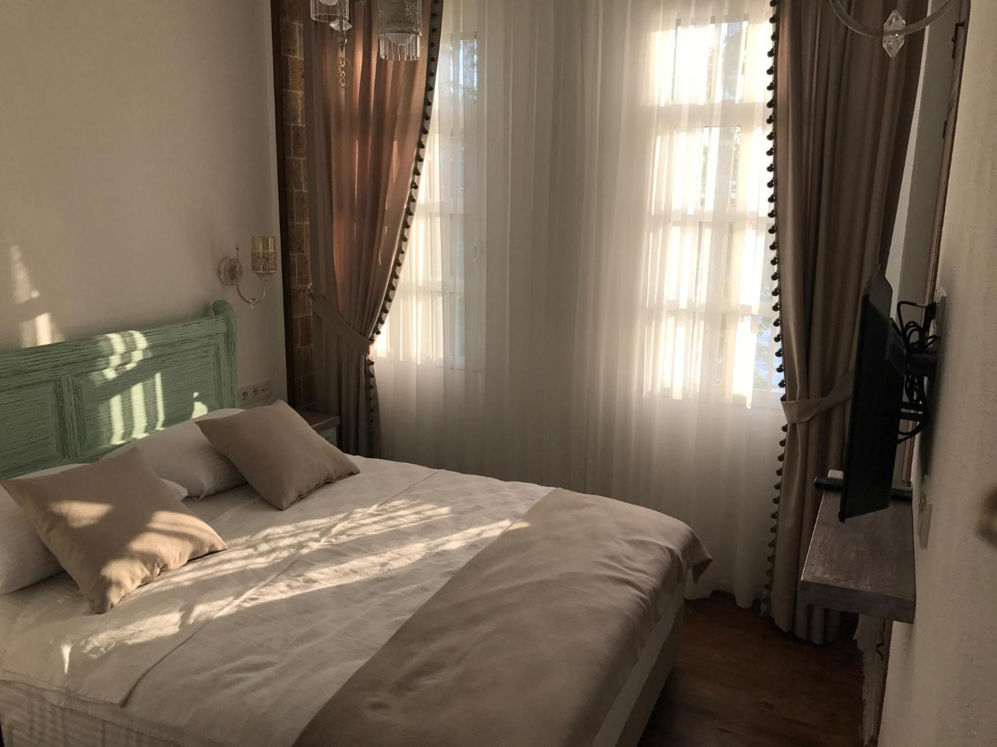 Double Room with Sea View photo 3