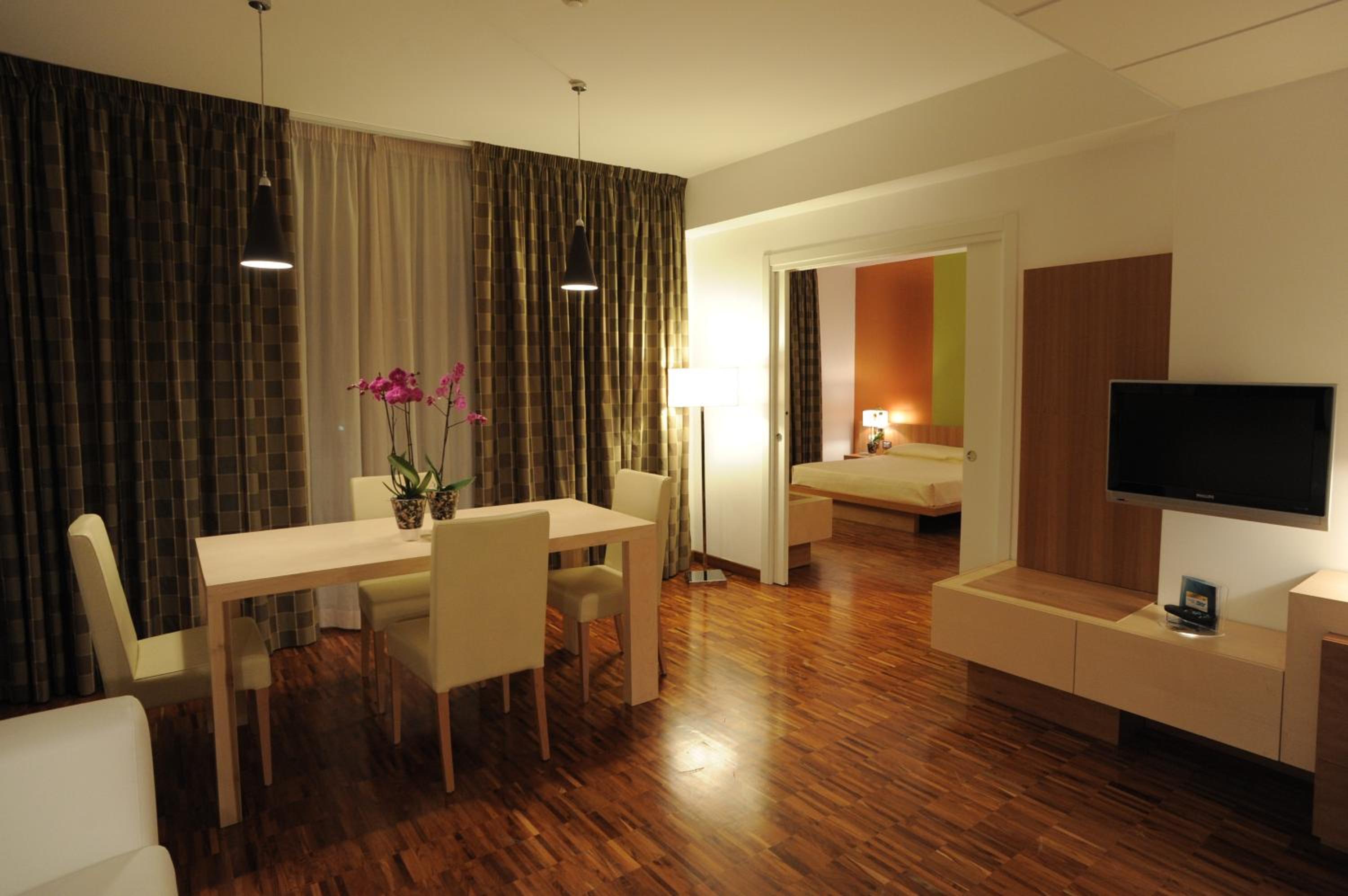 Superior Suite - Photo 2