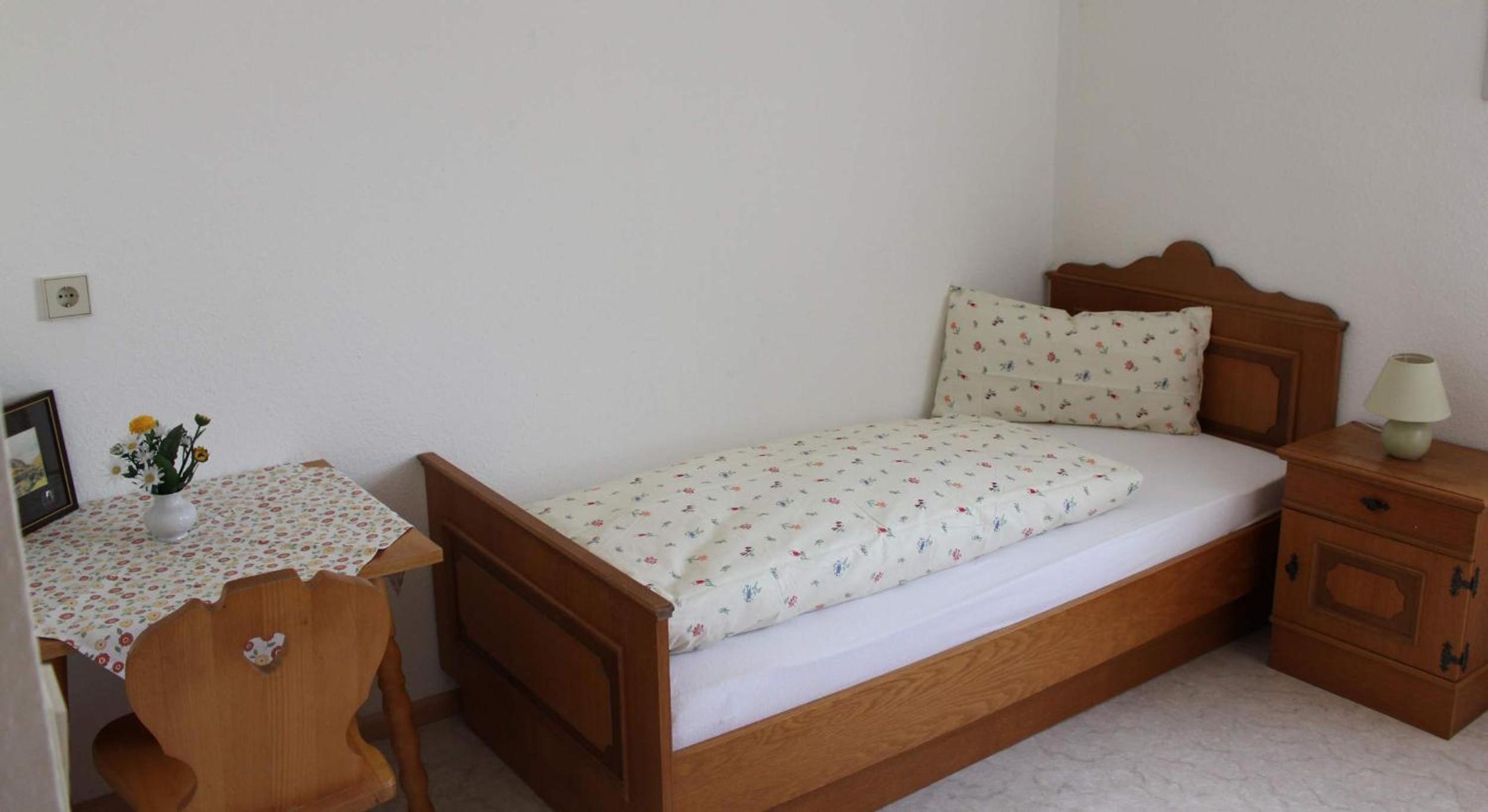Standard Single Room with Shower photo 1