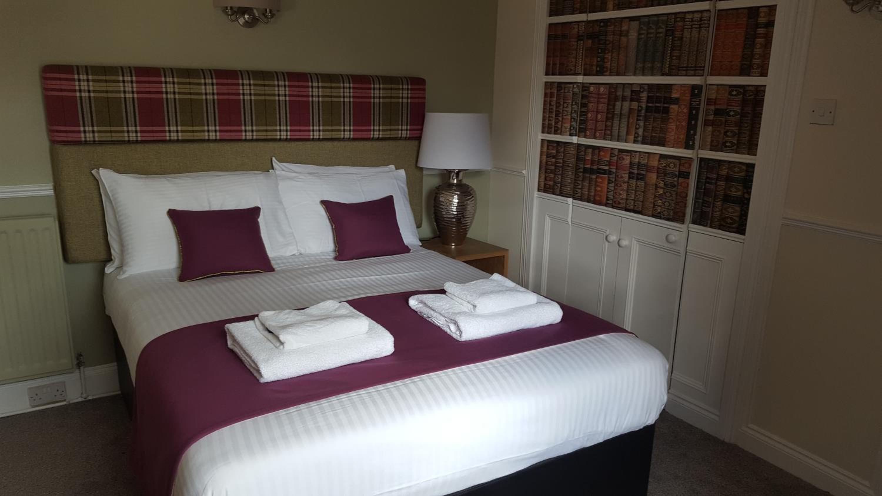 Budget Double Room - Photo 1