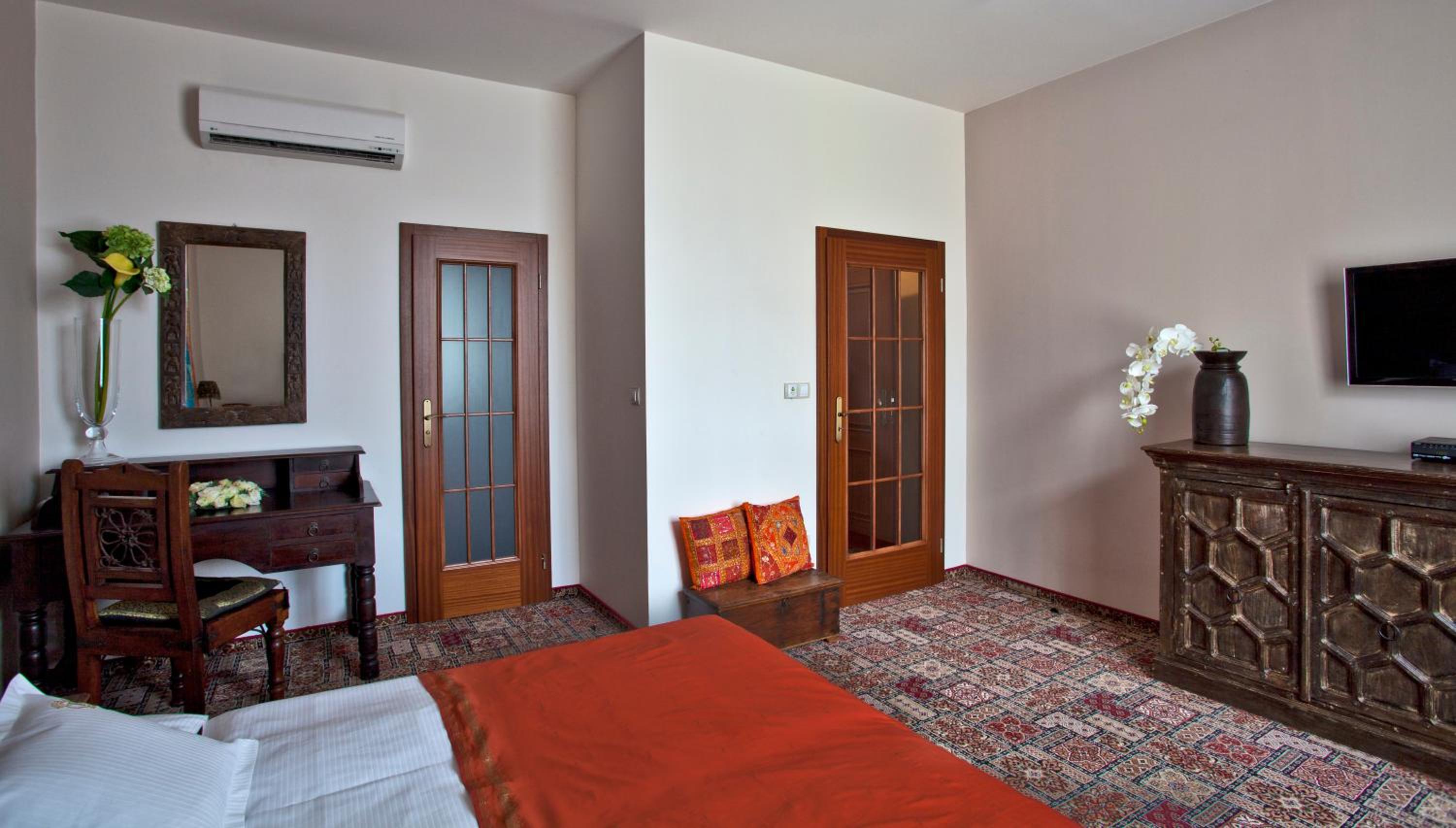 Superior Double Room photo 2