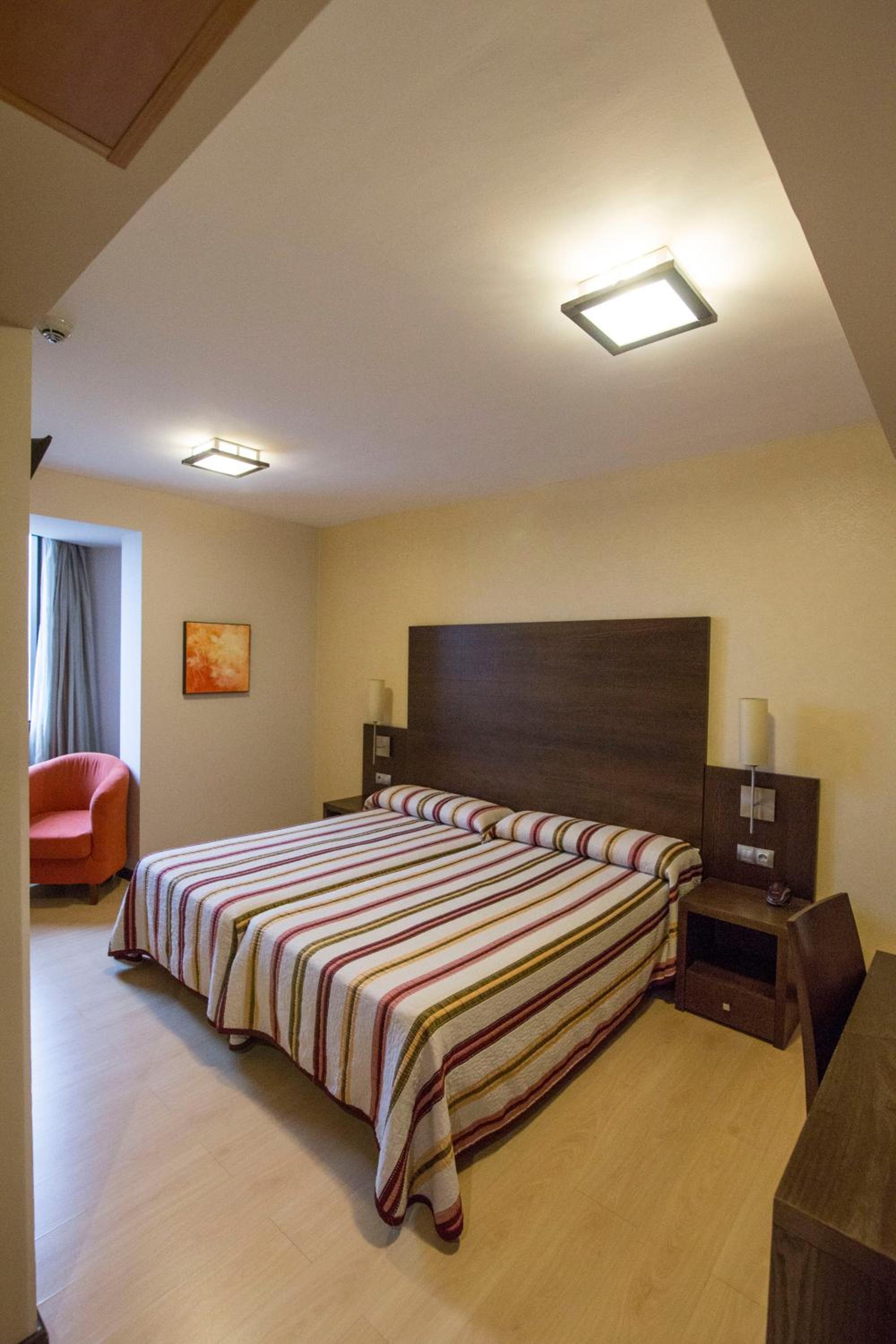 Habitación Doble o con Dos Camas