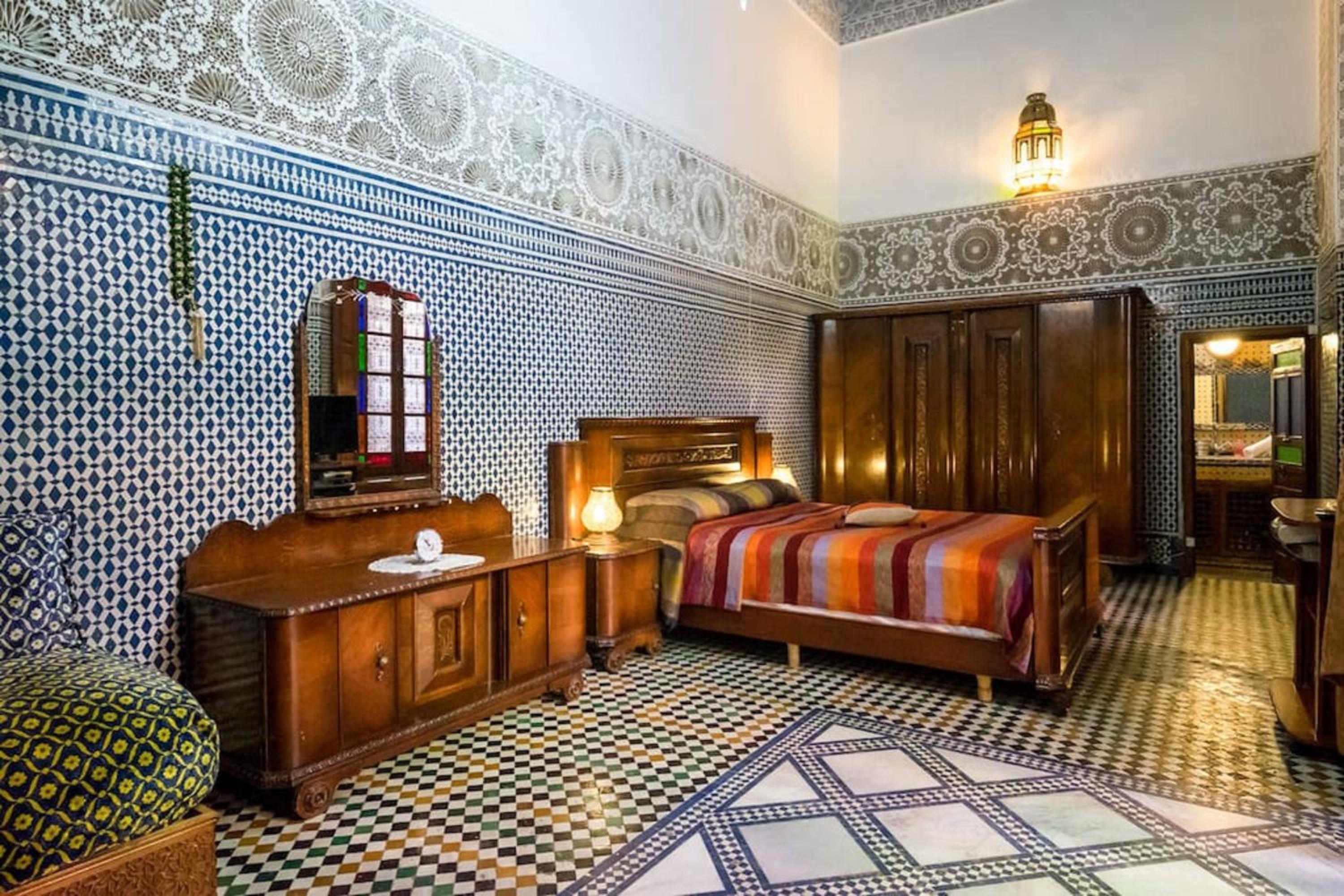 Superior Suite - Photo 5