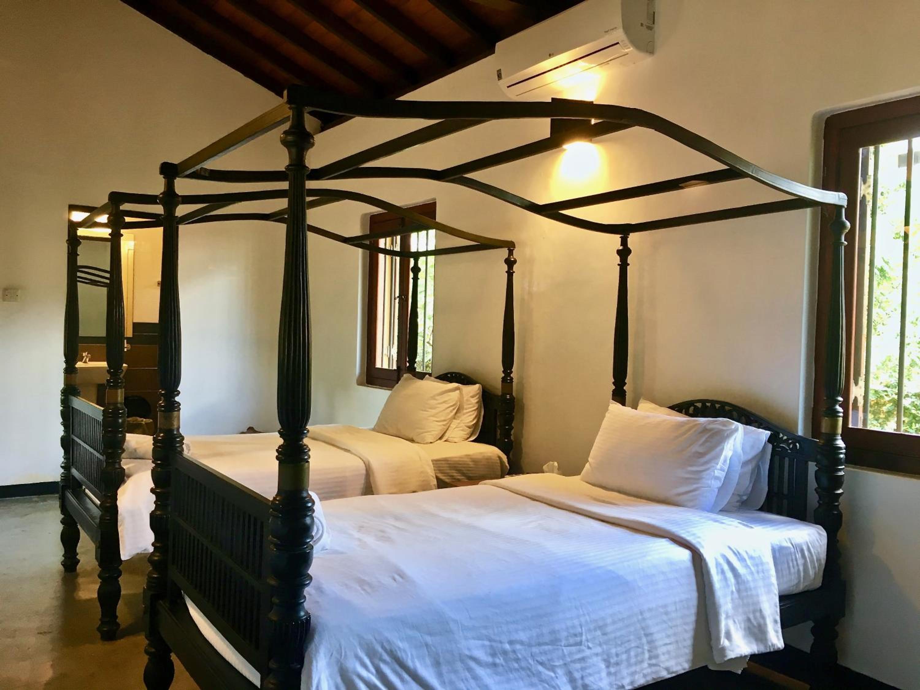 Deluxe Twin Room photo 3