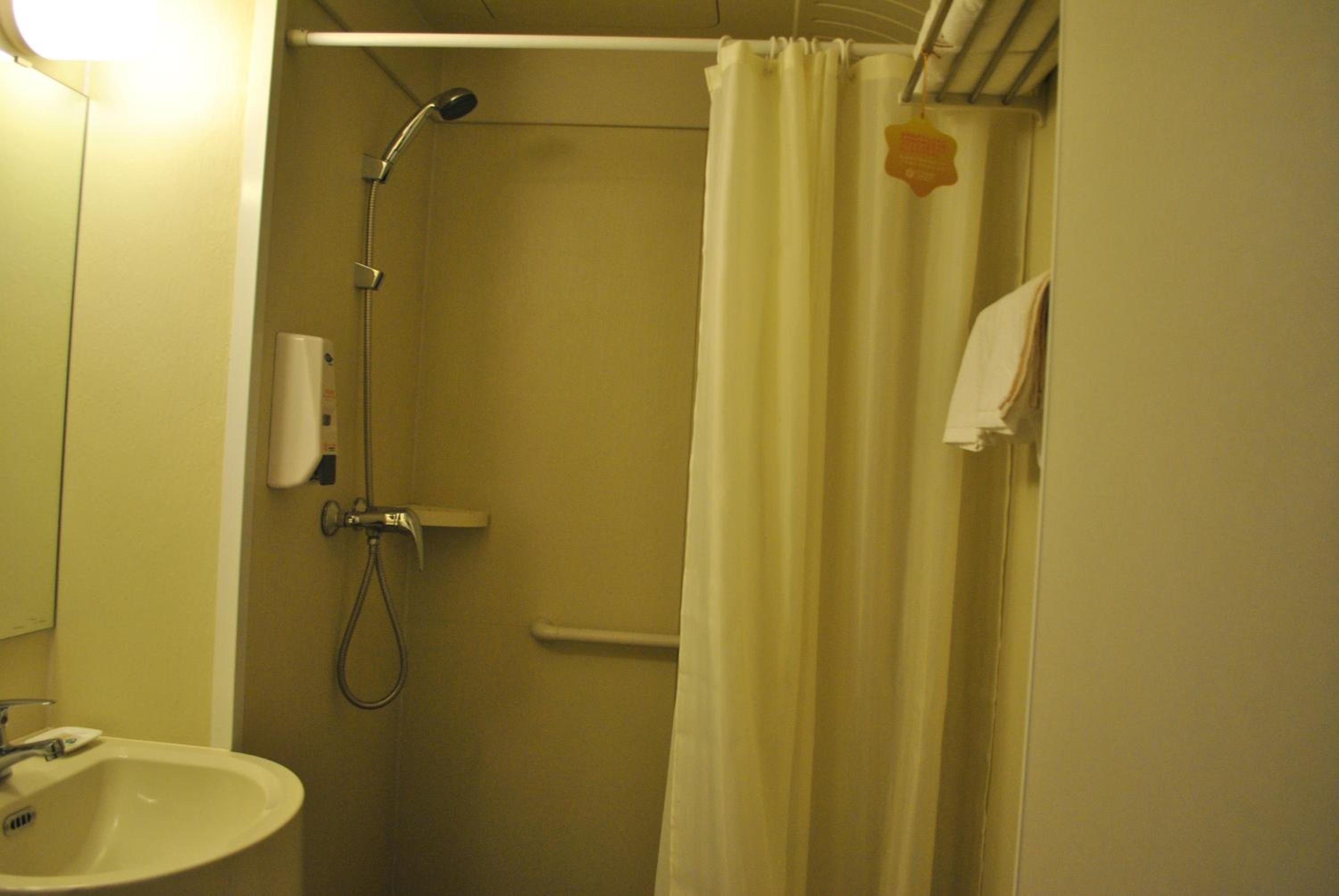 Single Room A - Photo 4