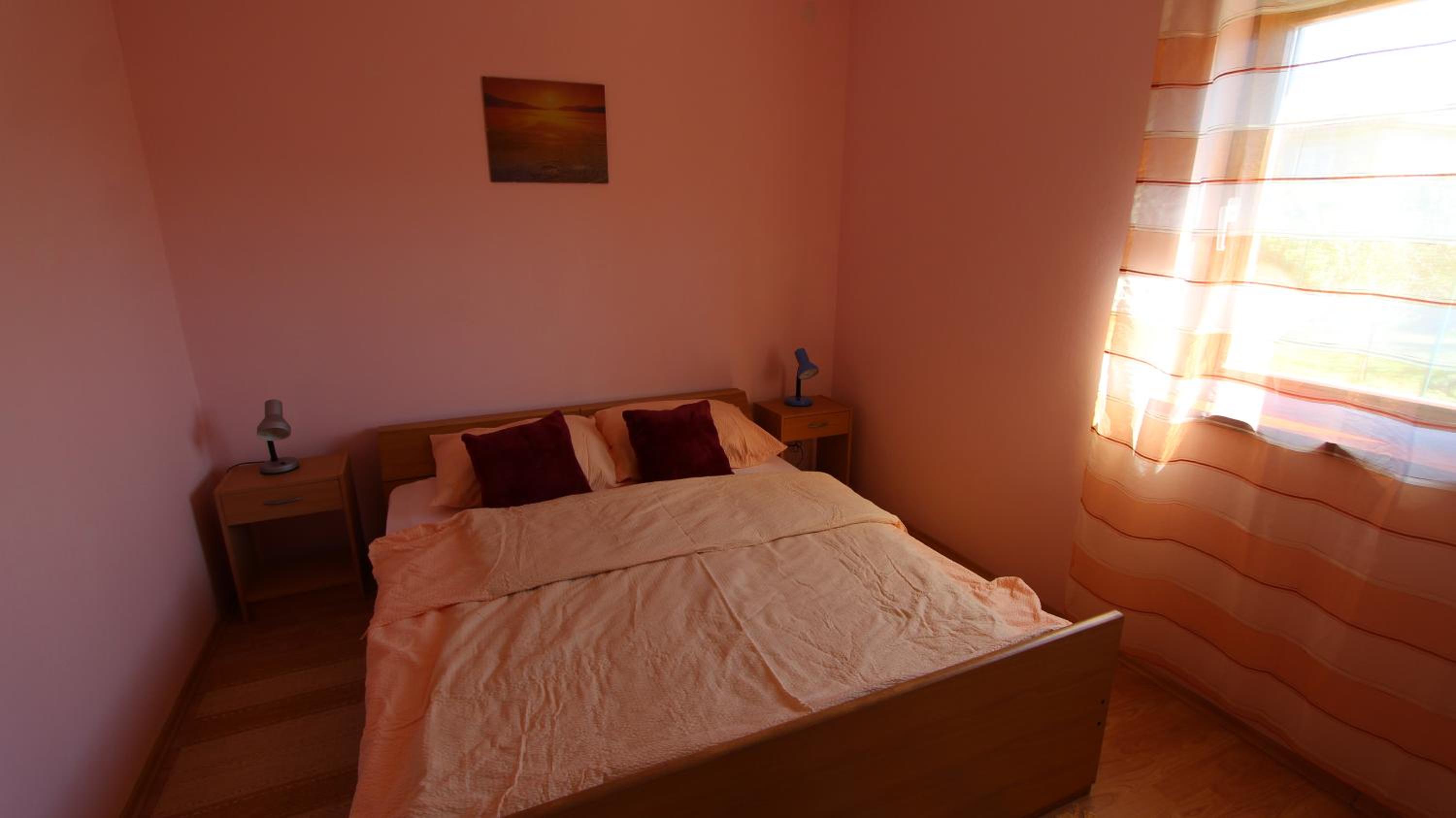 Apartment - Split Level