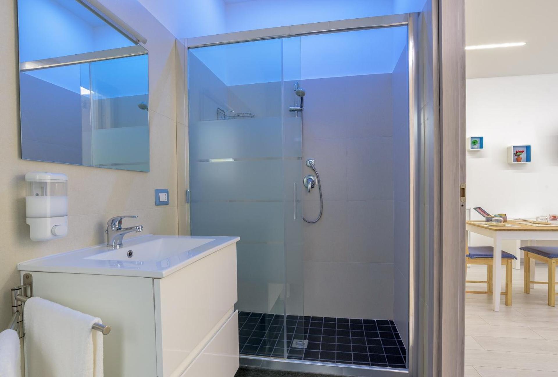 Superior Apartment - Photo 11