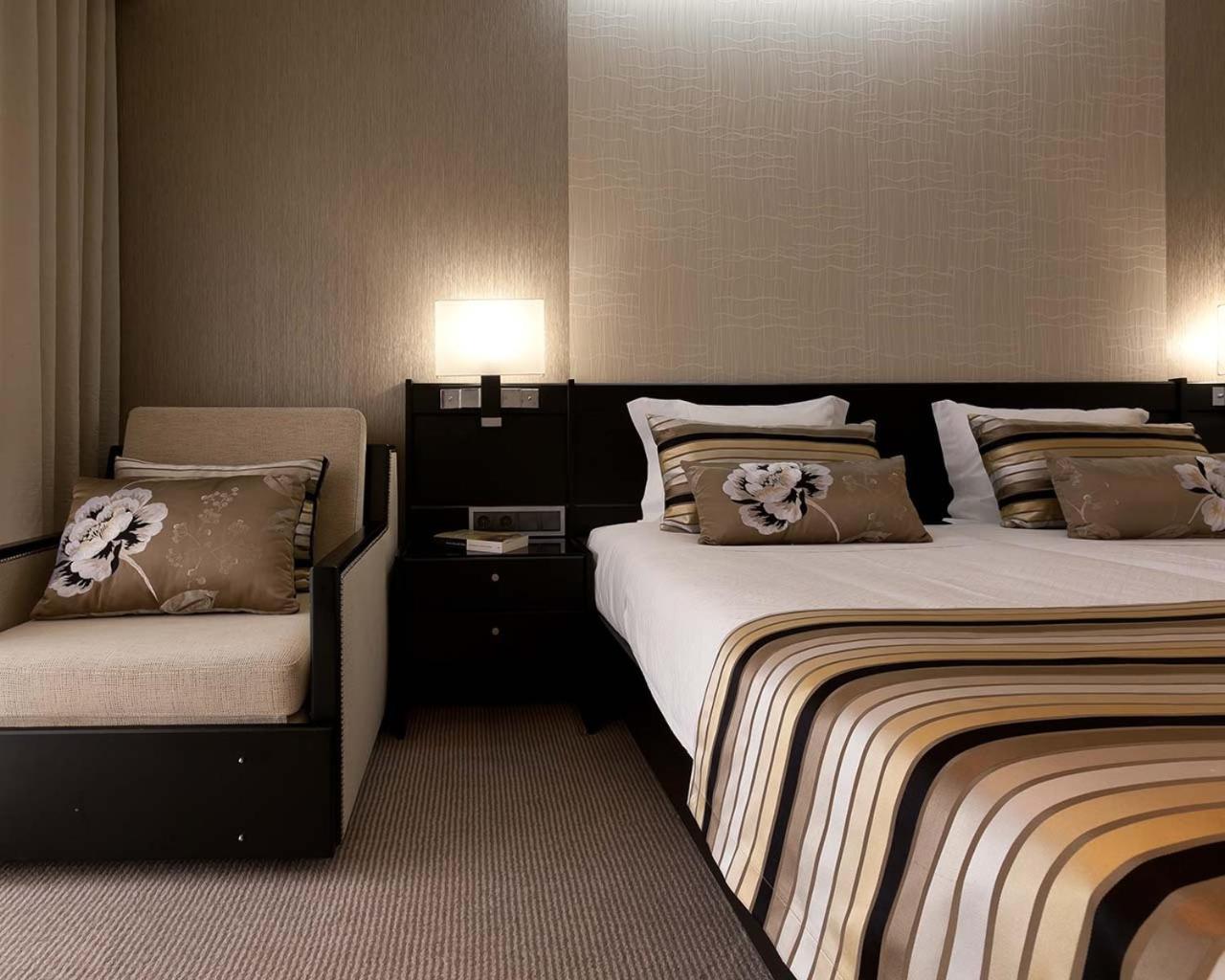 Double or Twin Room photo 3