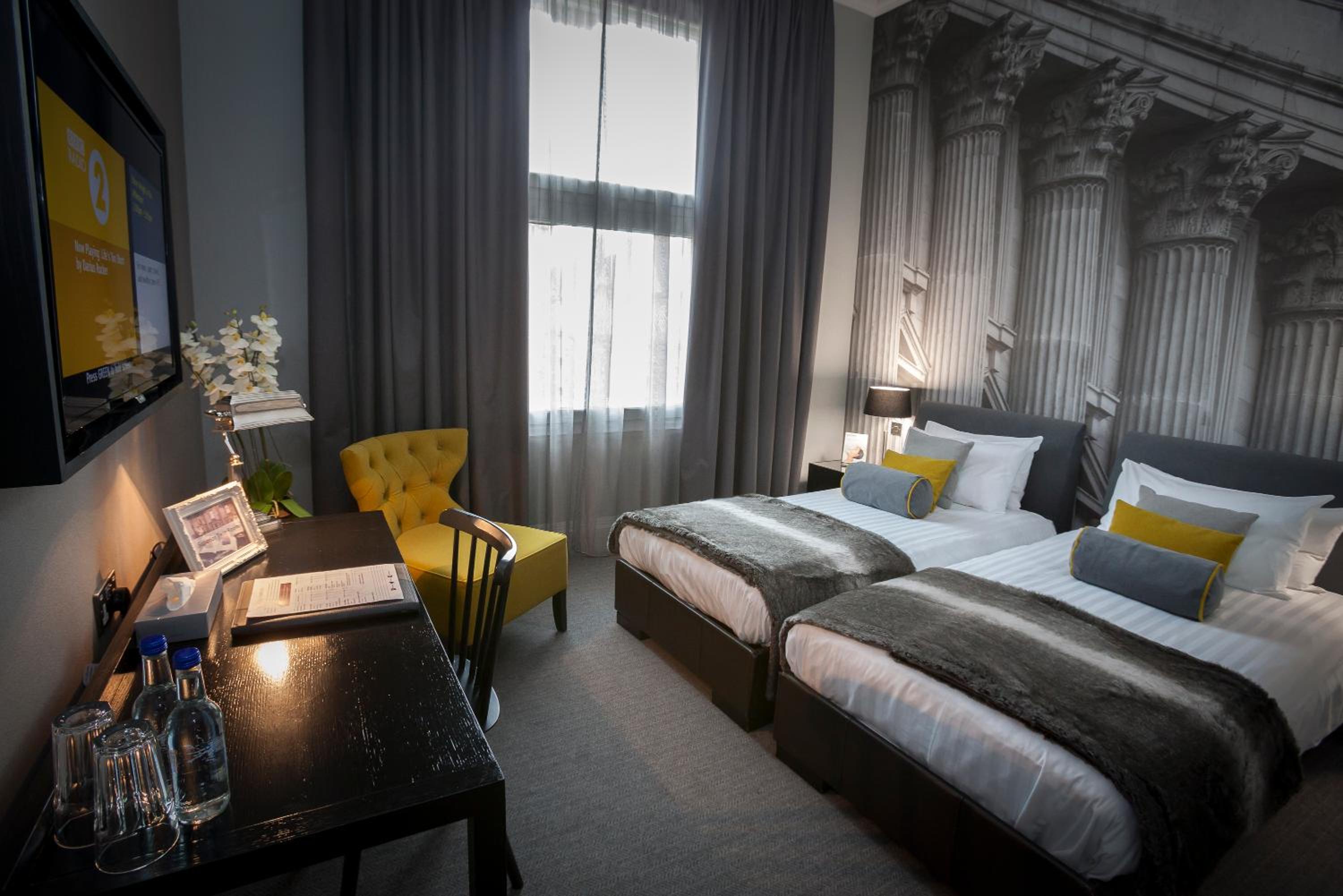 Deluxe Twin Room - Photo 2