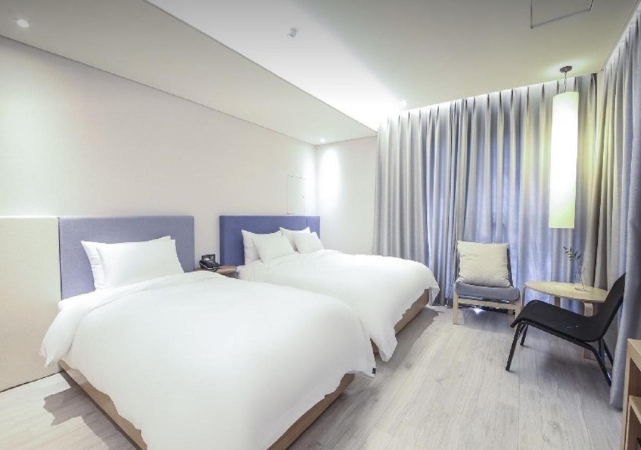 Superior King Or Twin Room