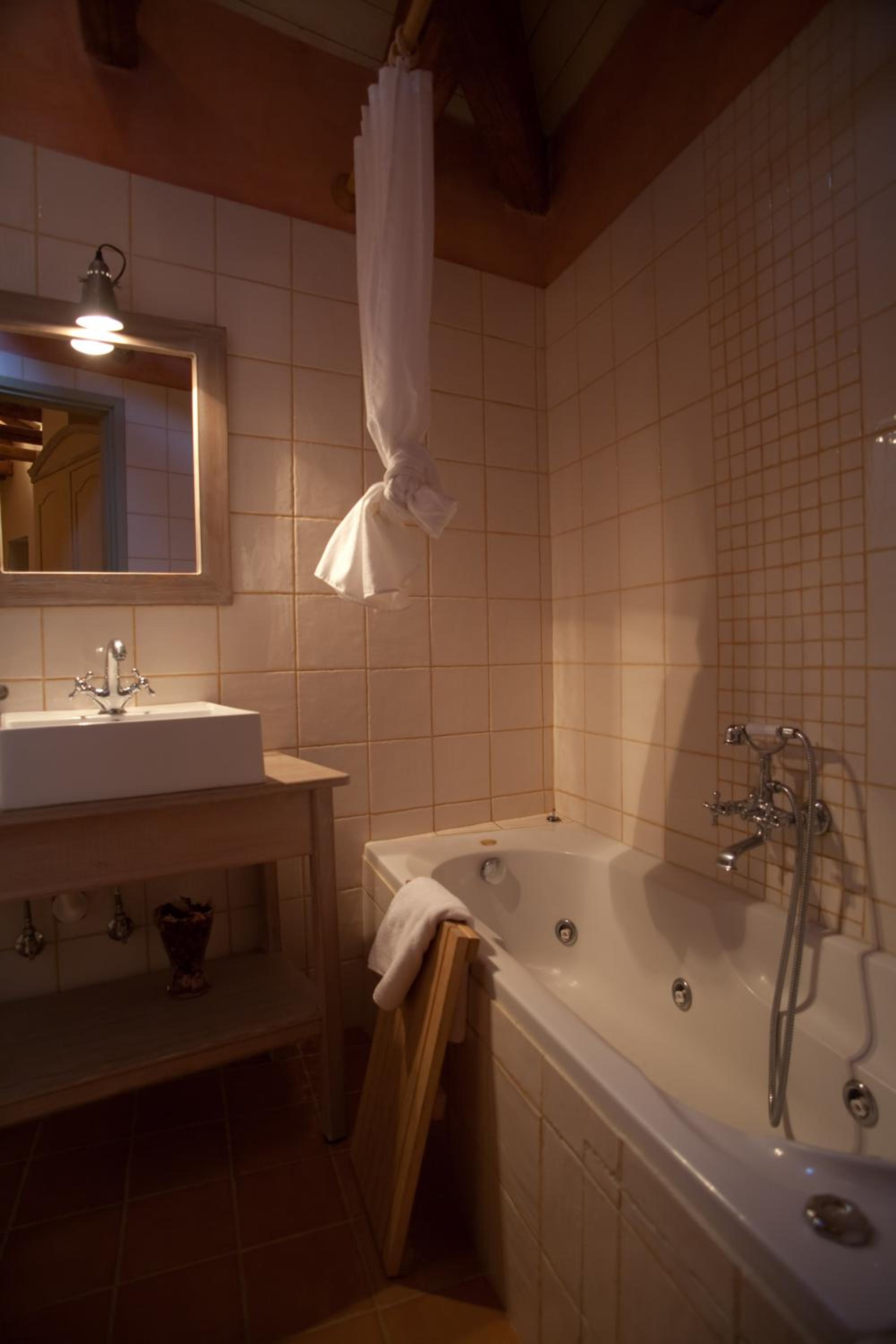 Country House - Photo 3