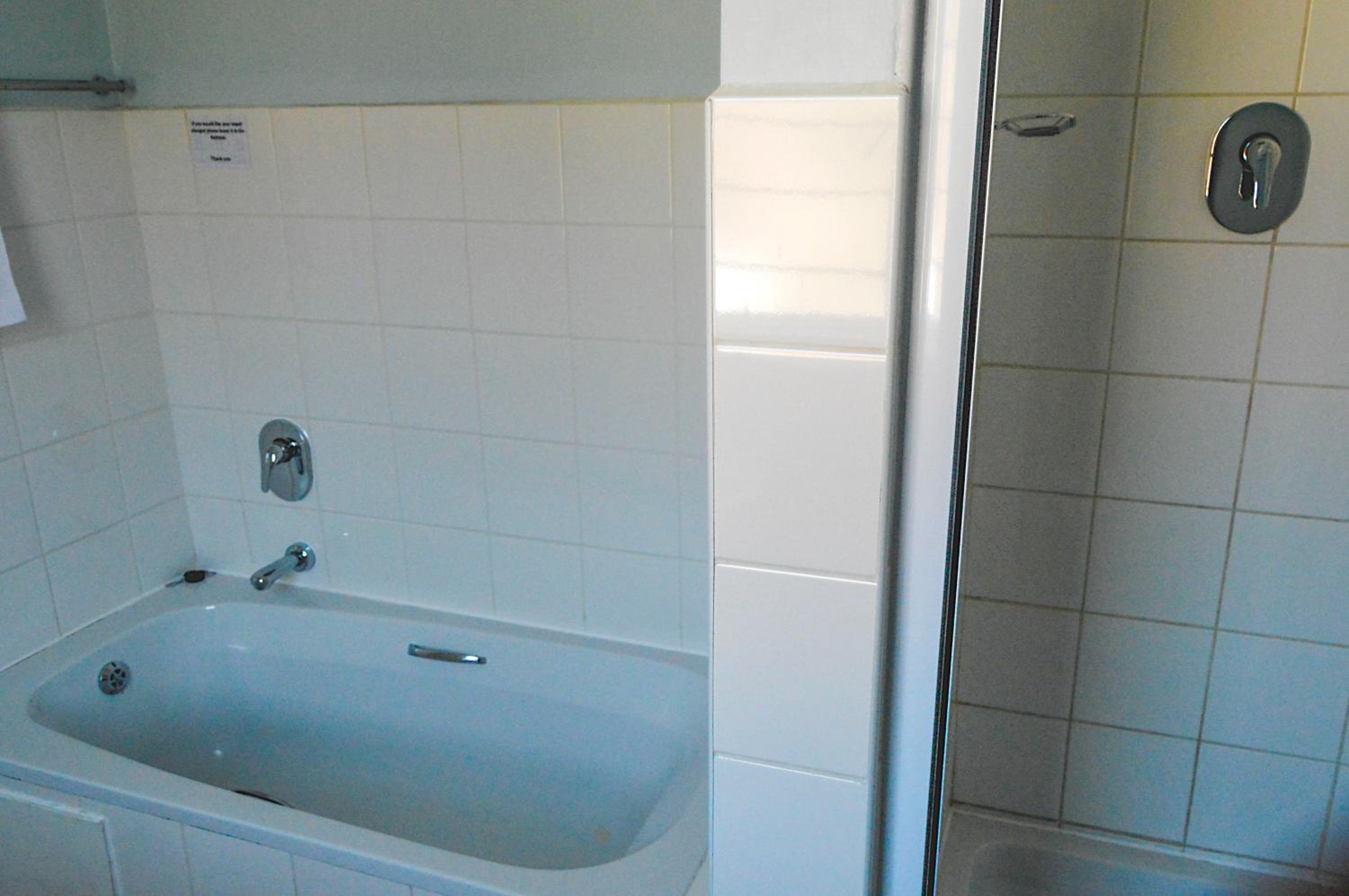 Deluxe Double or Twin Room photo 1