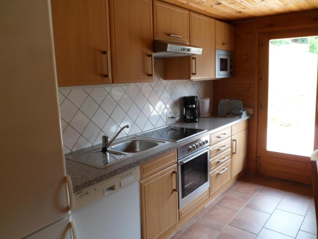Maisonette photo 1