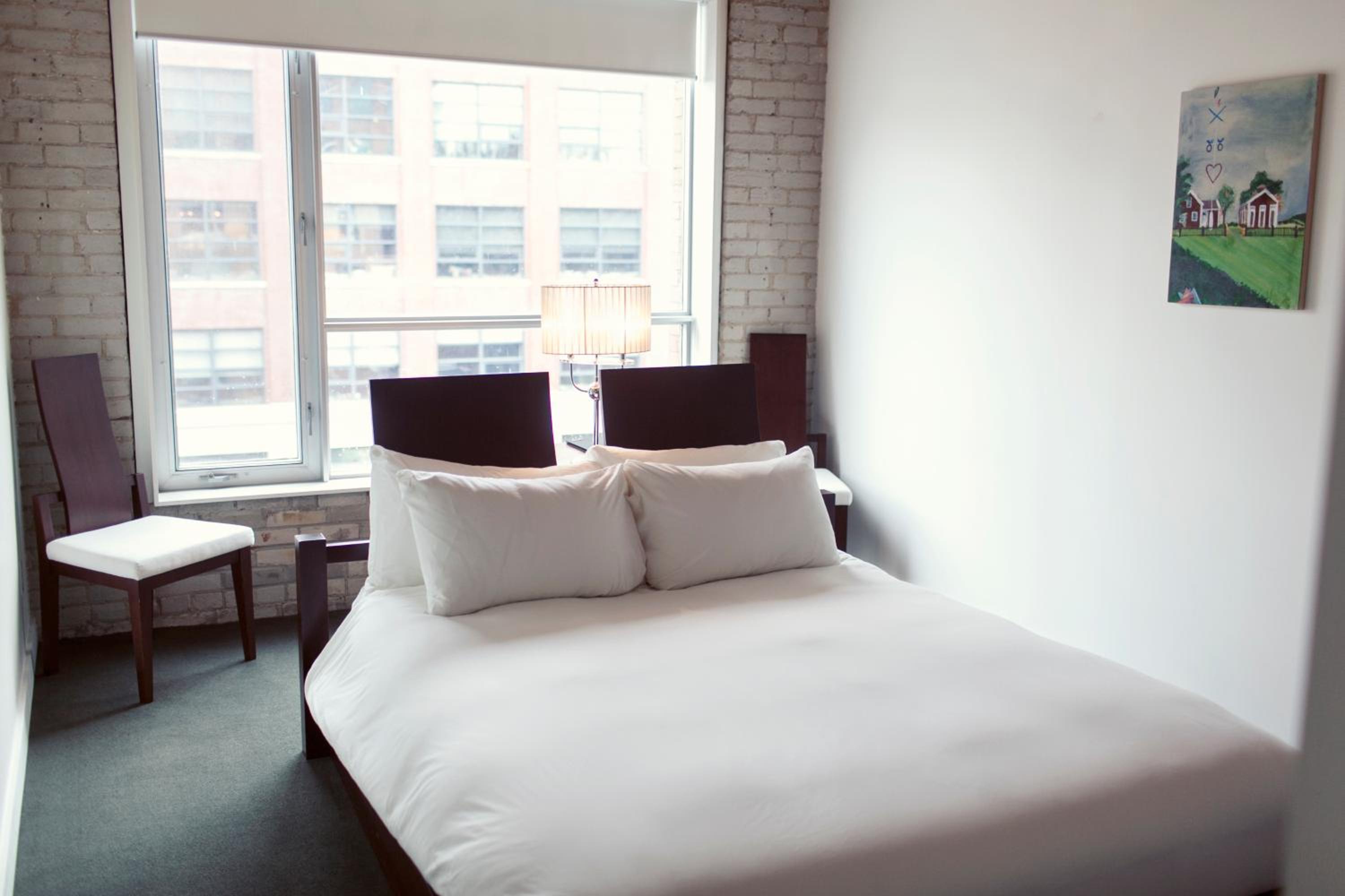 Standard Queen Room - Photo 1