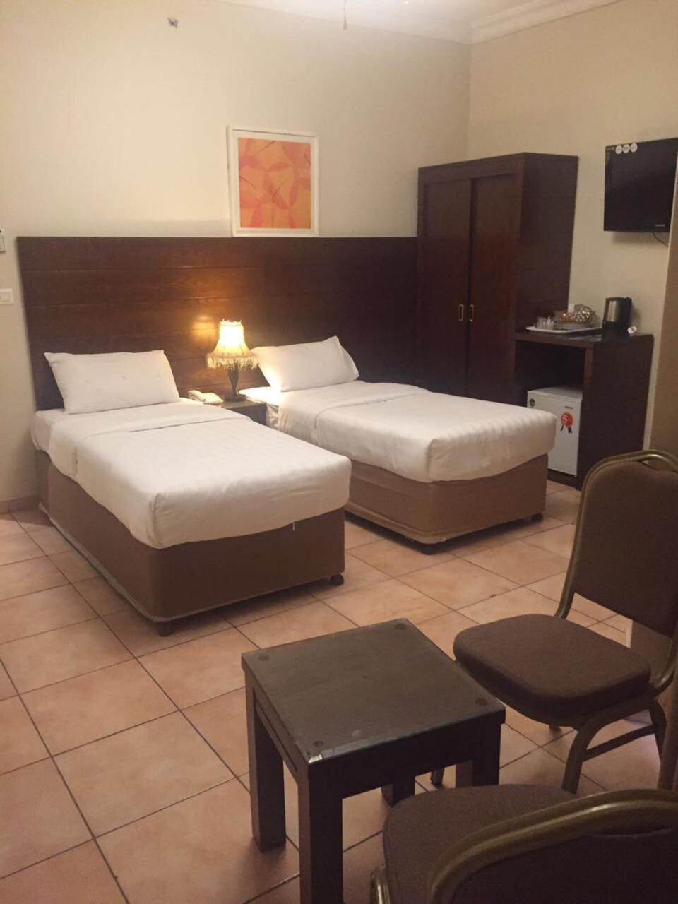 Standard Twin Room photo 1