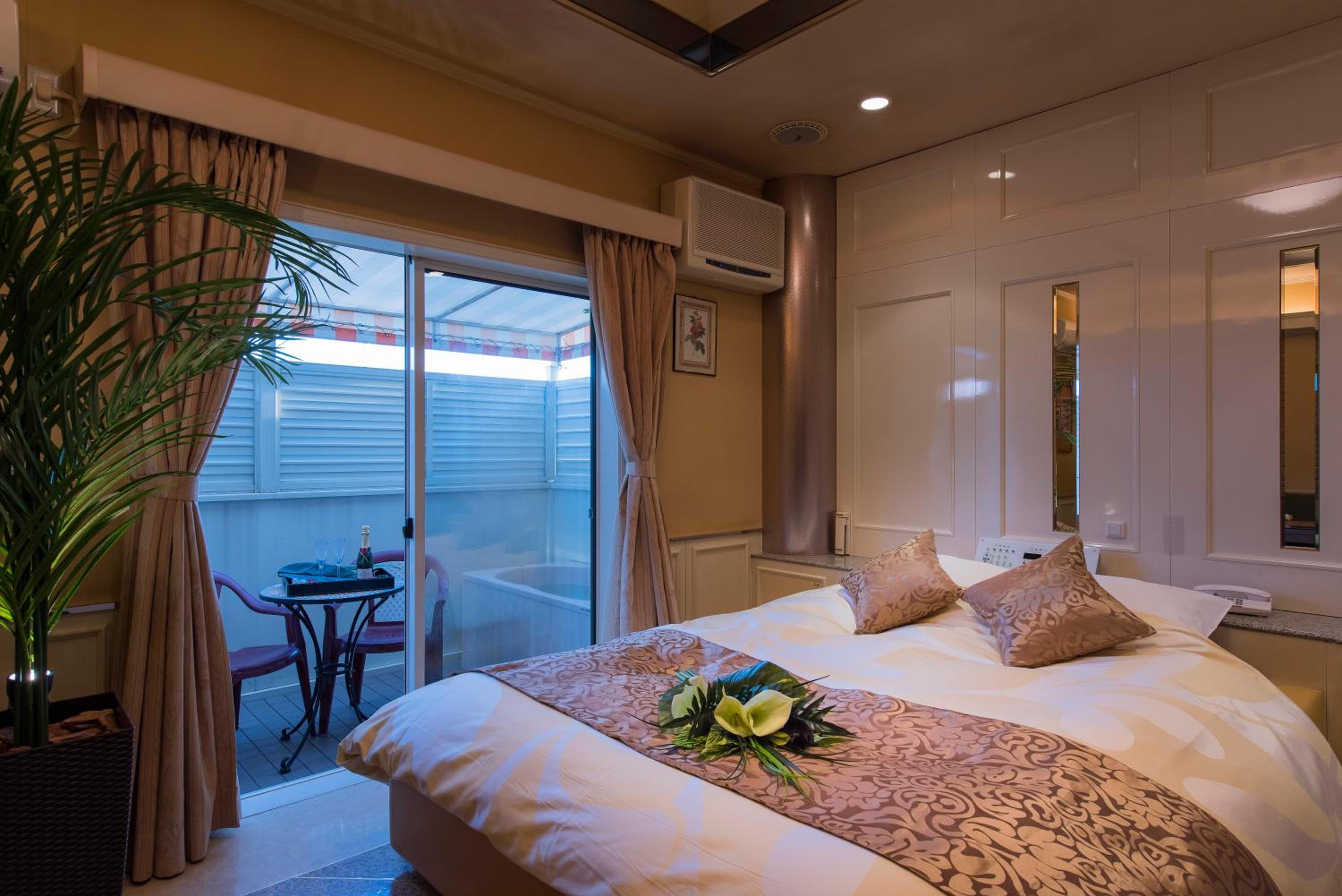 Luxury Double Room - Smoking