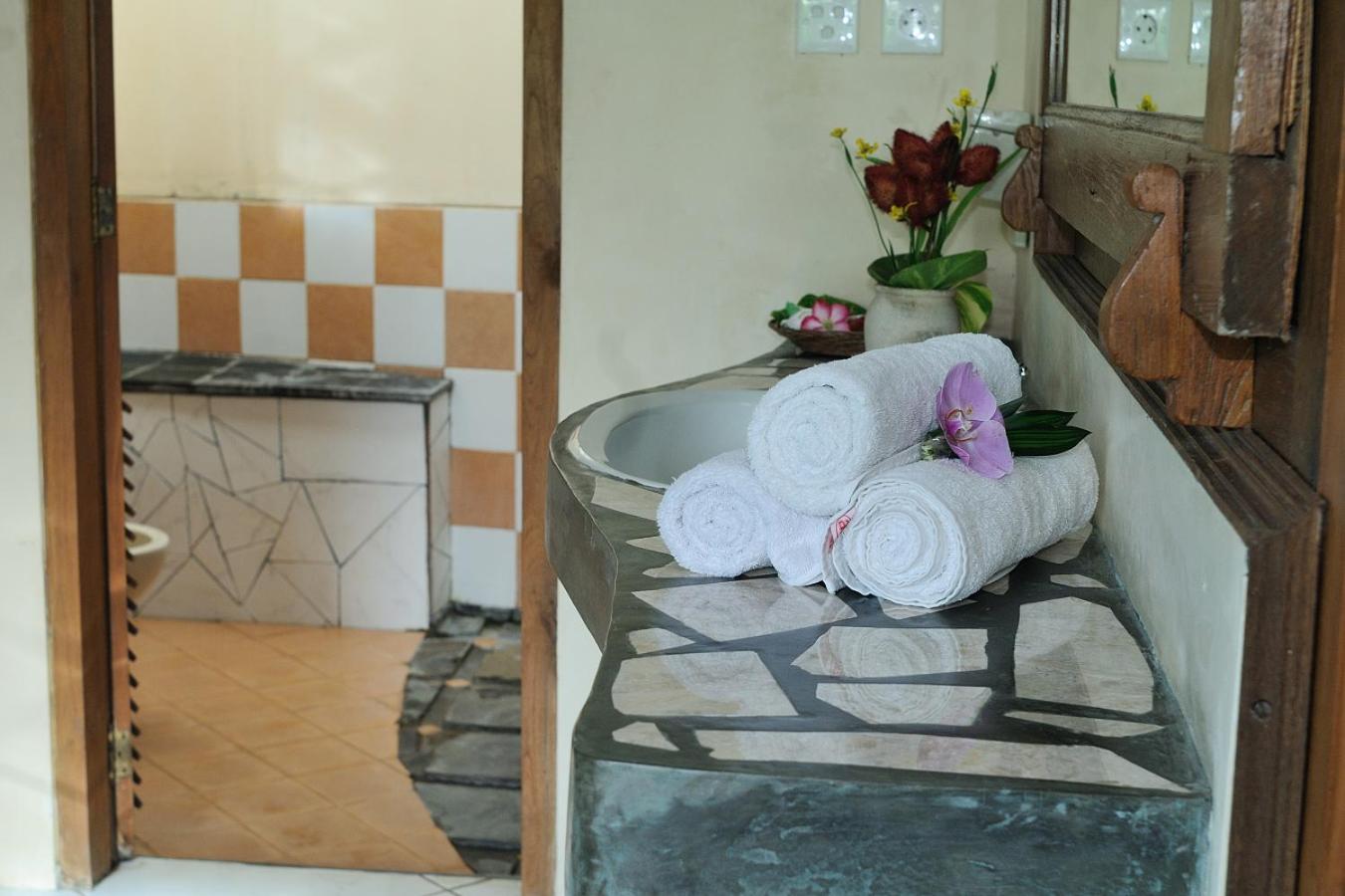 Superior Twin Room with Garden View - Photo 4