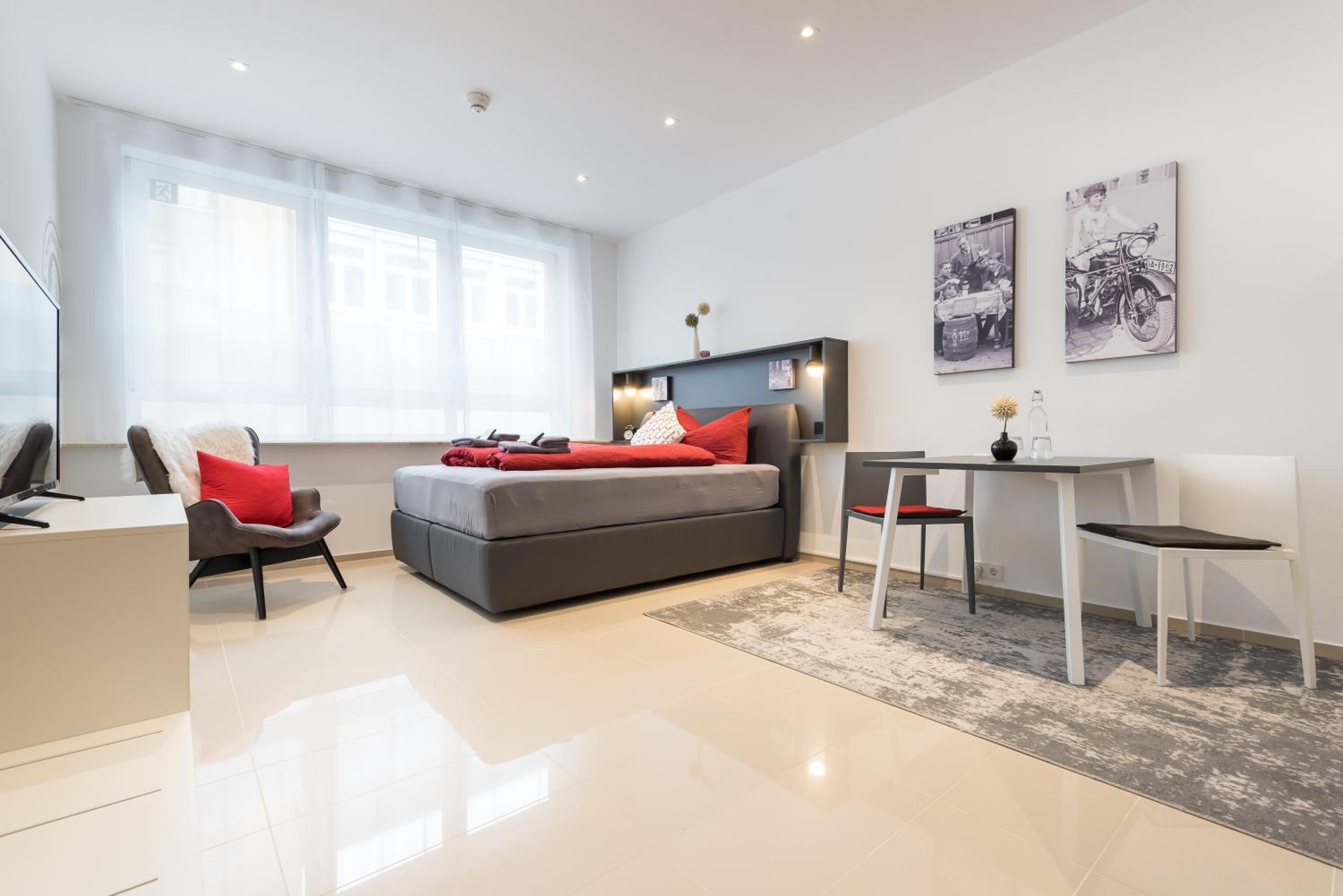 Studio Apartment