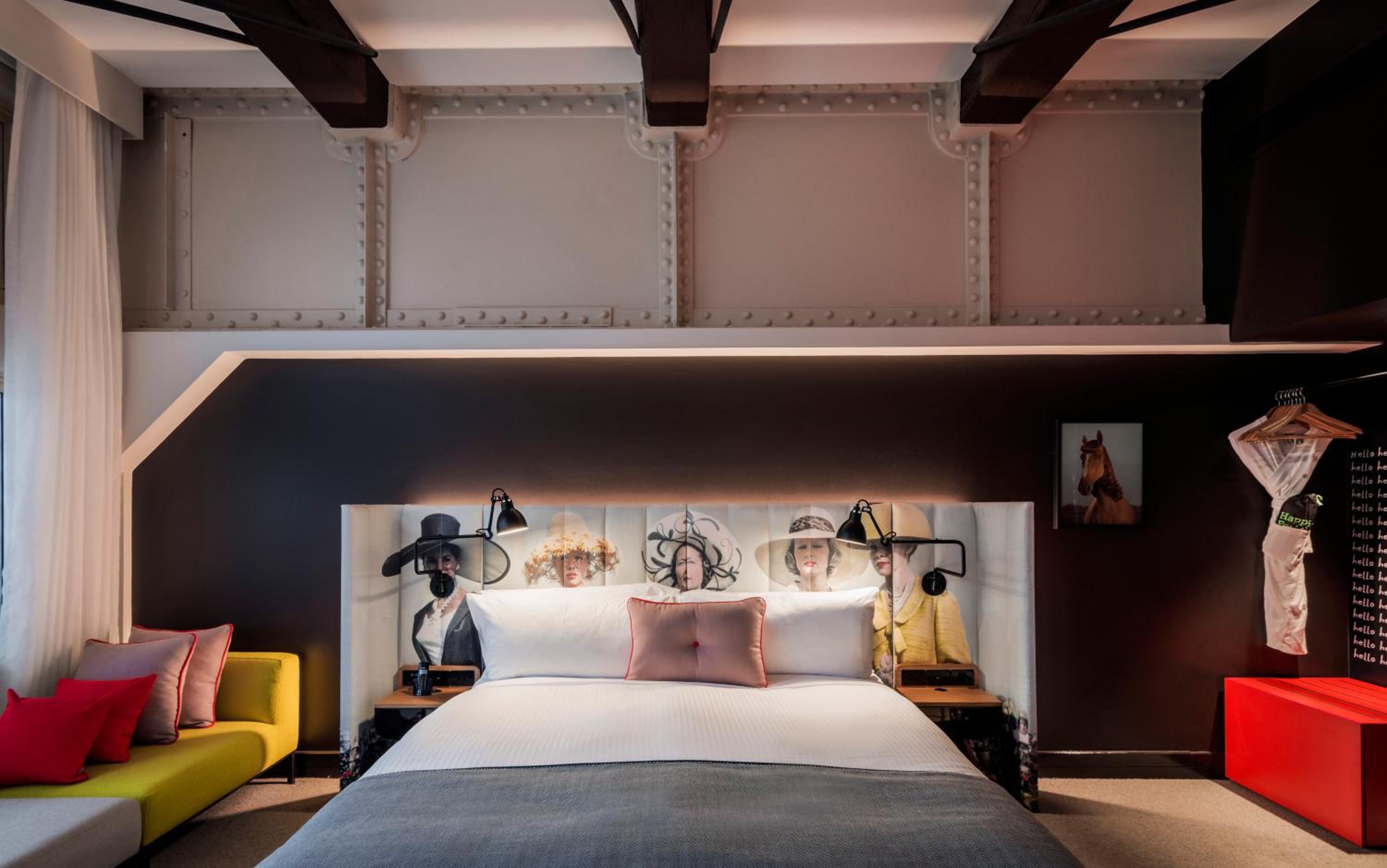 Maritime King Room with Navy View