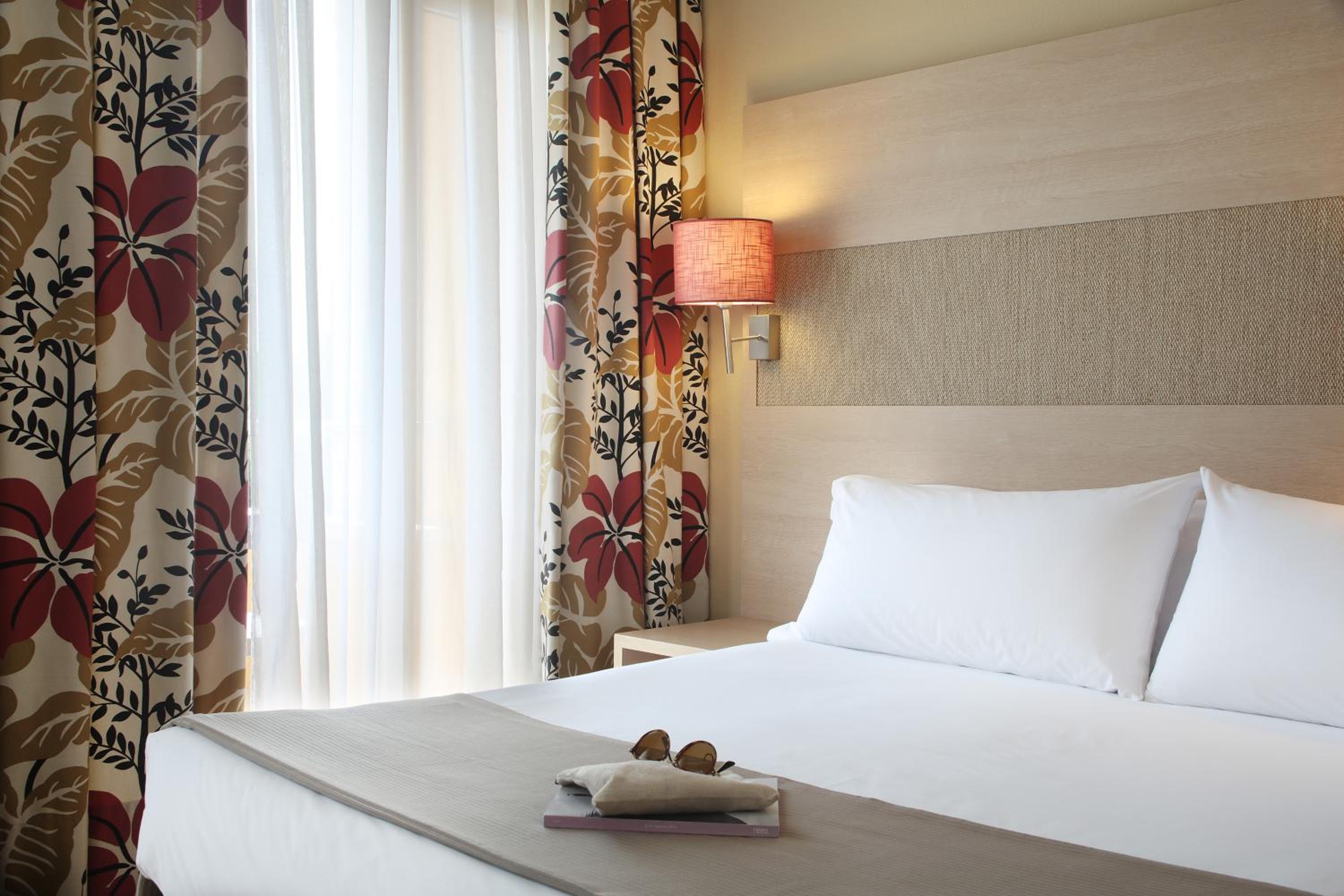 Double or Twin Room - Photo 1