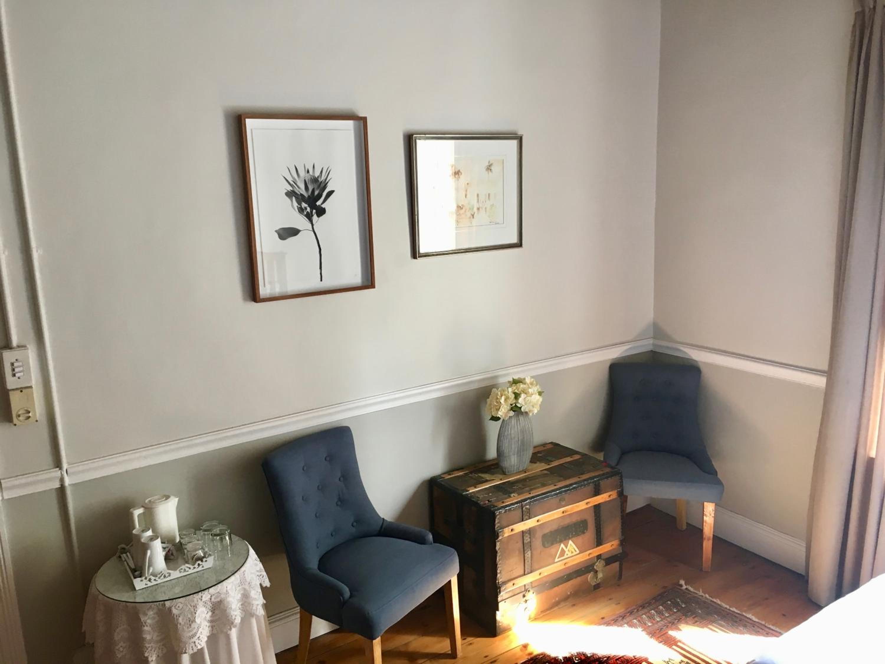 Standard Twin Room with Garden View photo 3