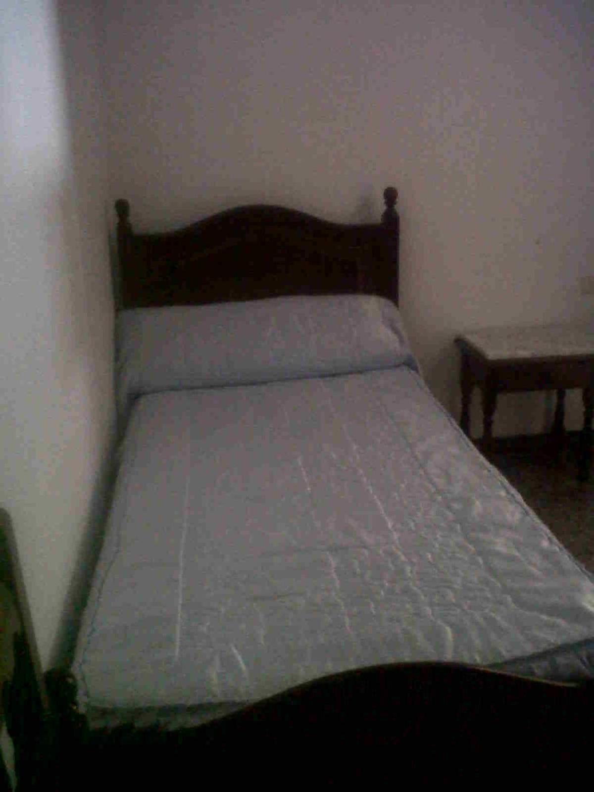 Double or Twin Room - Photo 6
