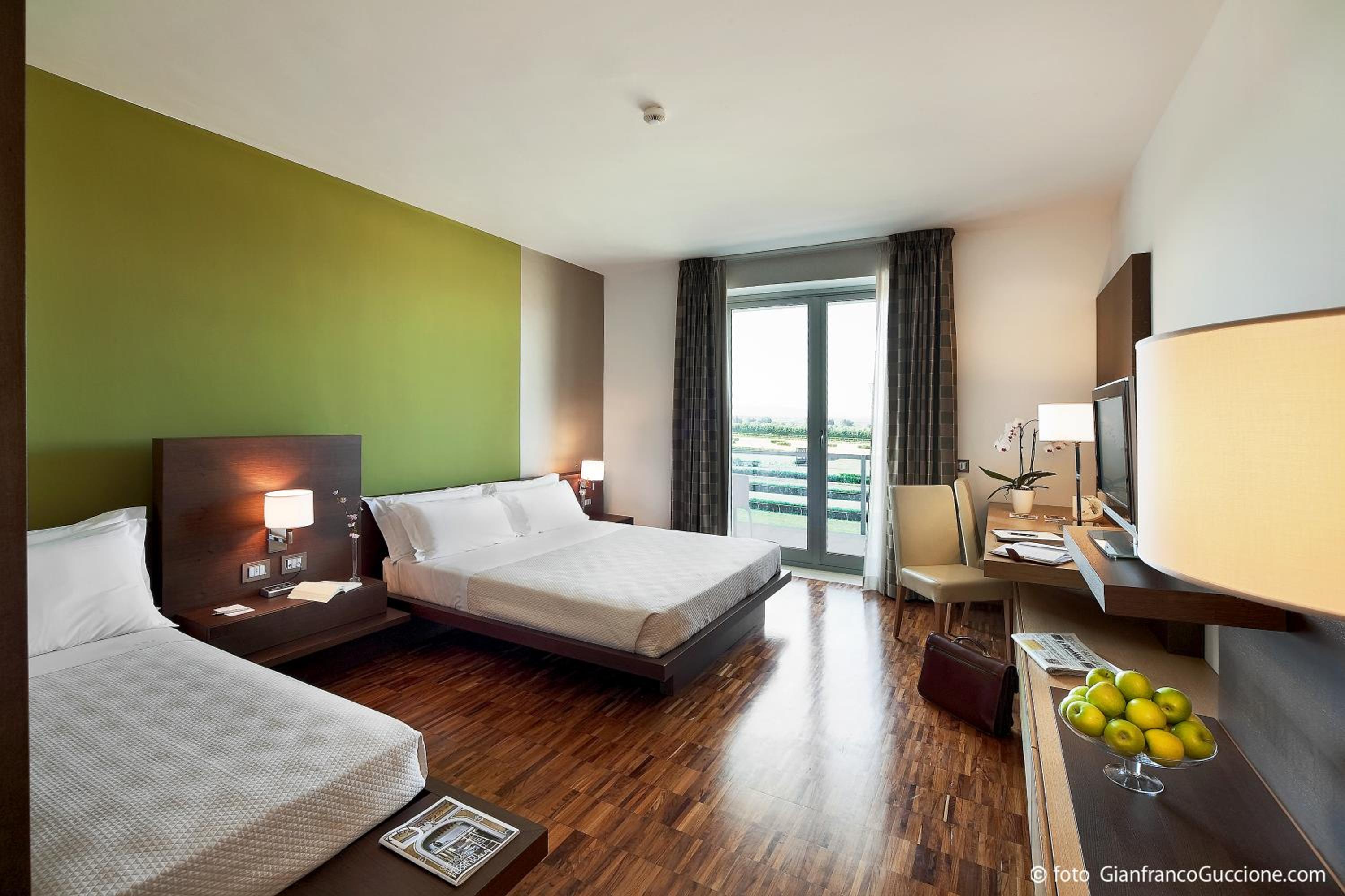 Deluxe Double Room - Photo 1