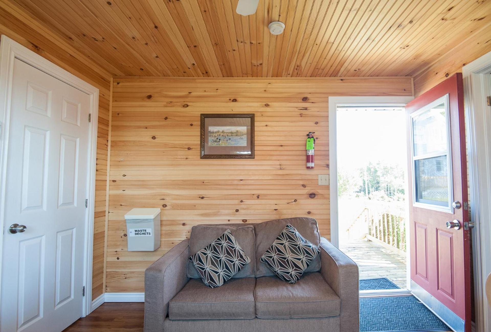 Two-Bedroom Standard Cottage photo 3