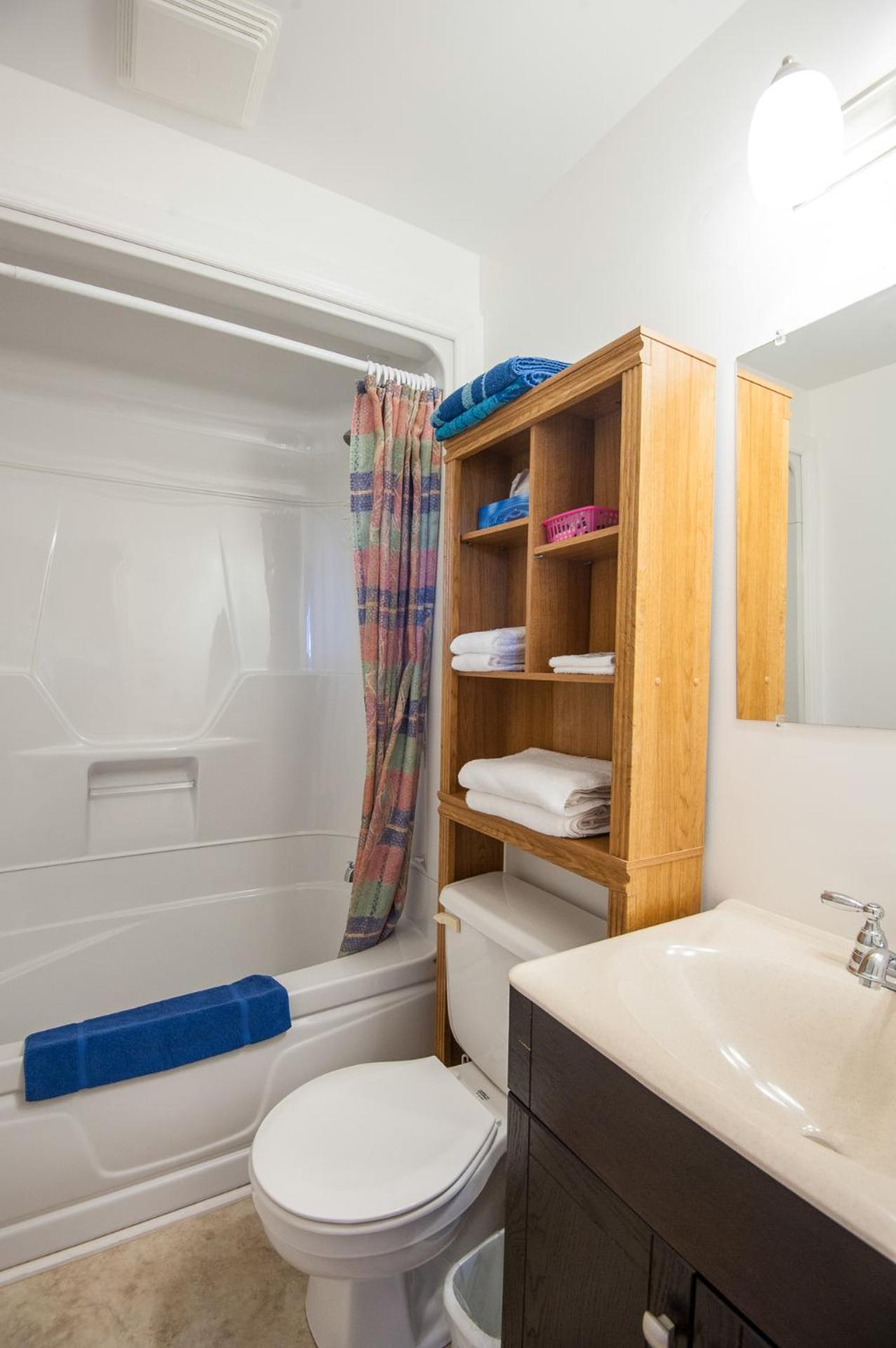 One-Bedroom Deluxe Cottage photo 3
