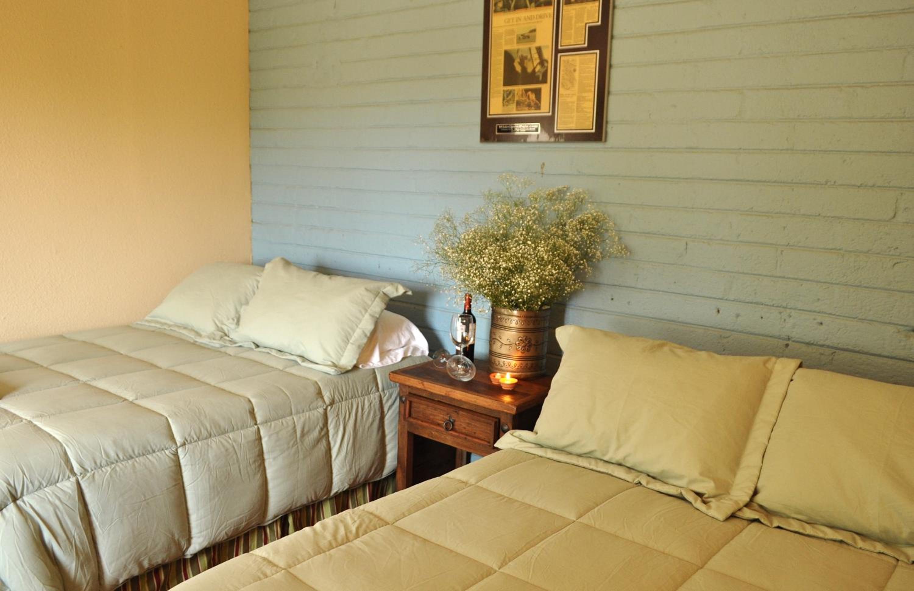 Standard Double Room with Shared Bathroom photo 2
