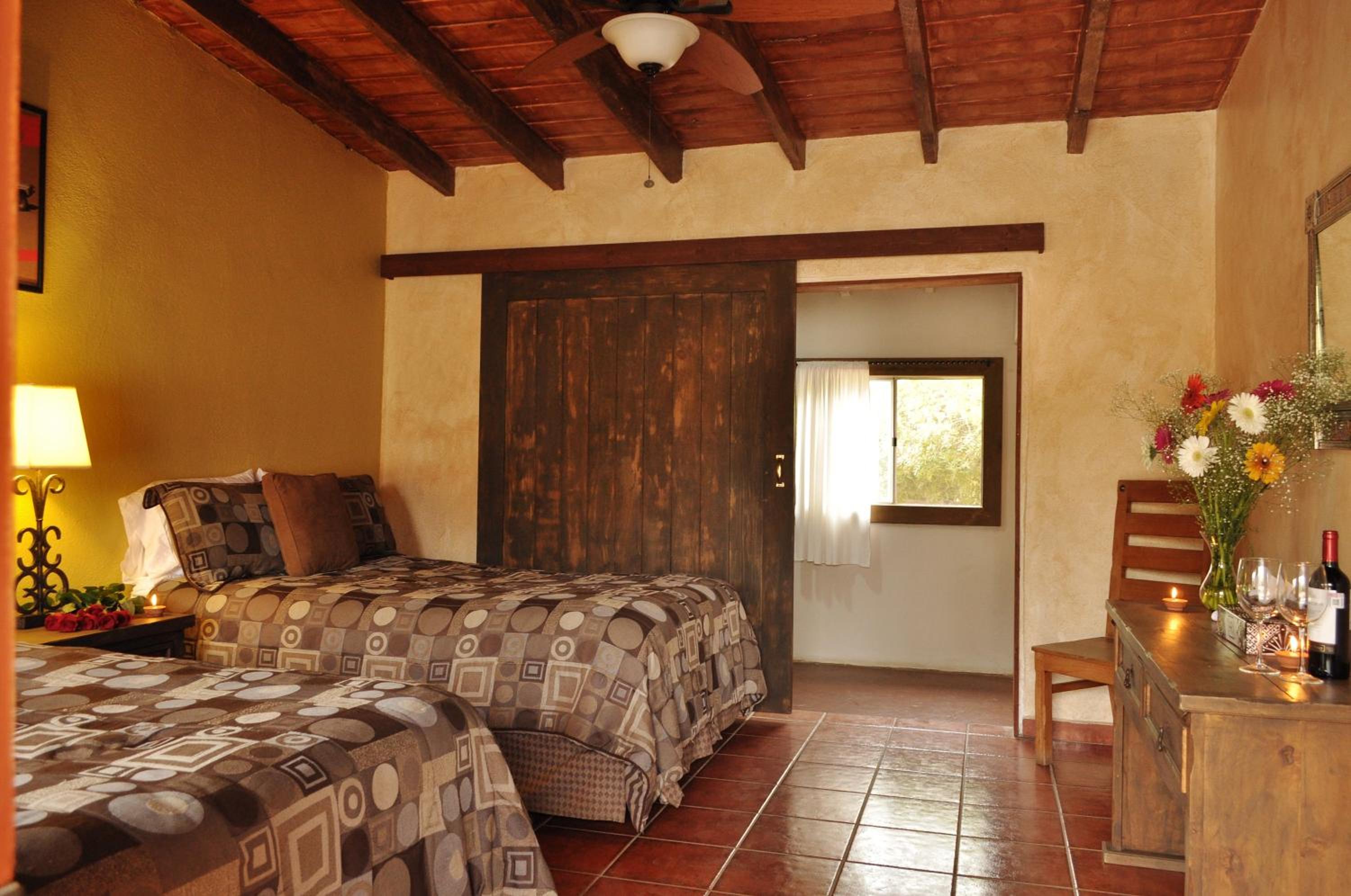 Deluxe Double Room photo 3