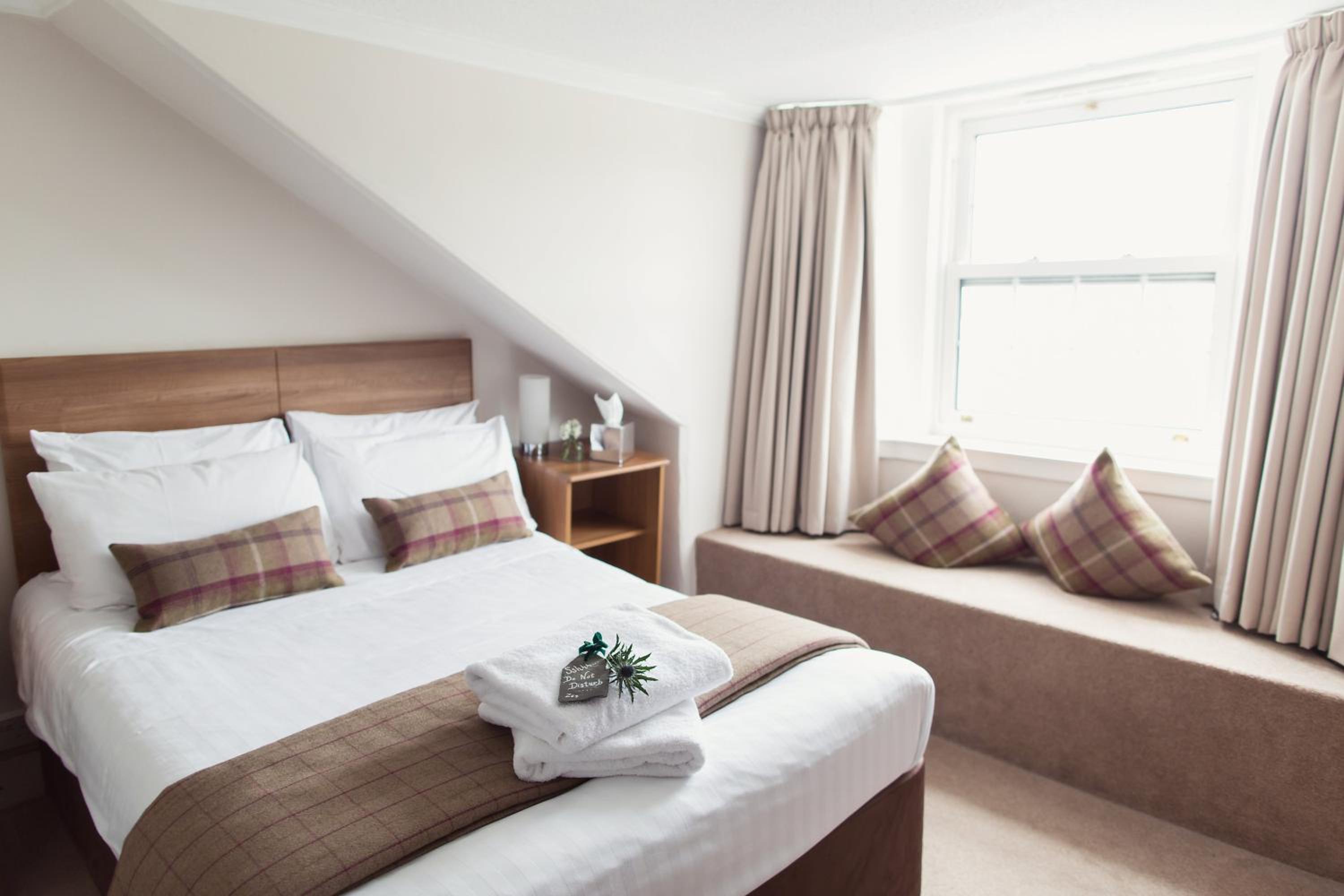 Double Room with Extra Bed photo 1