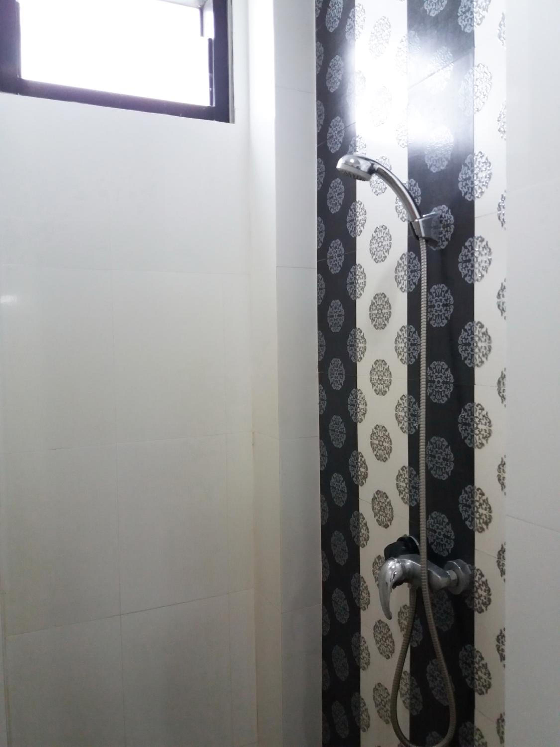 Deluxe Double Room - Photo 7