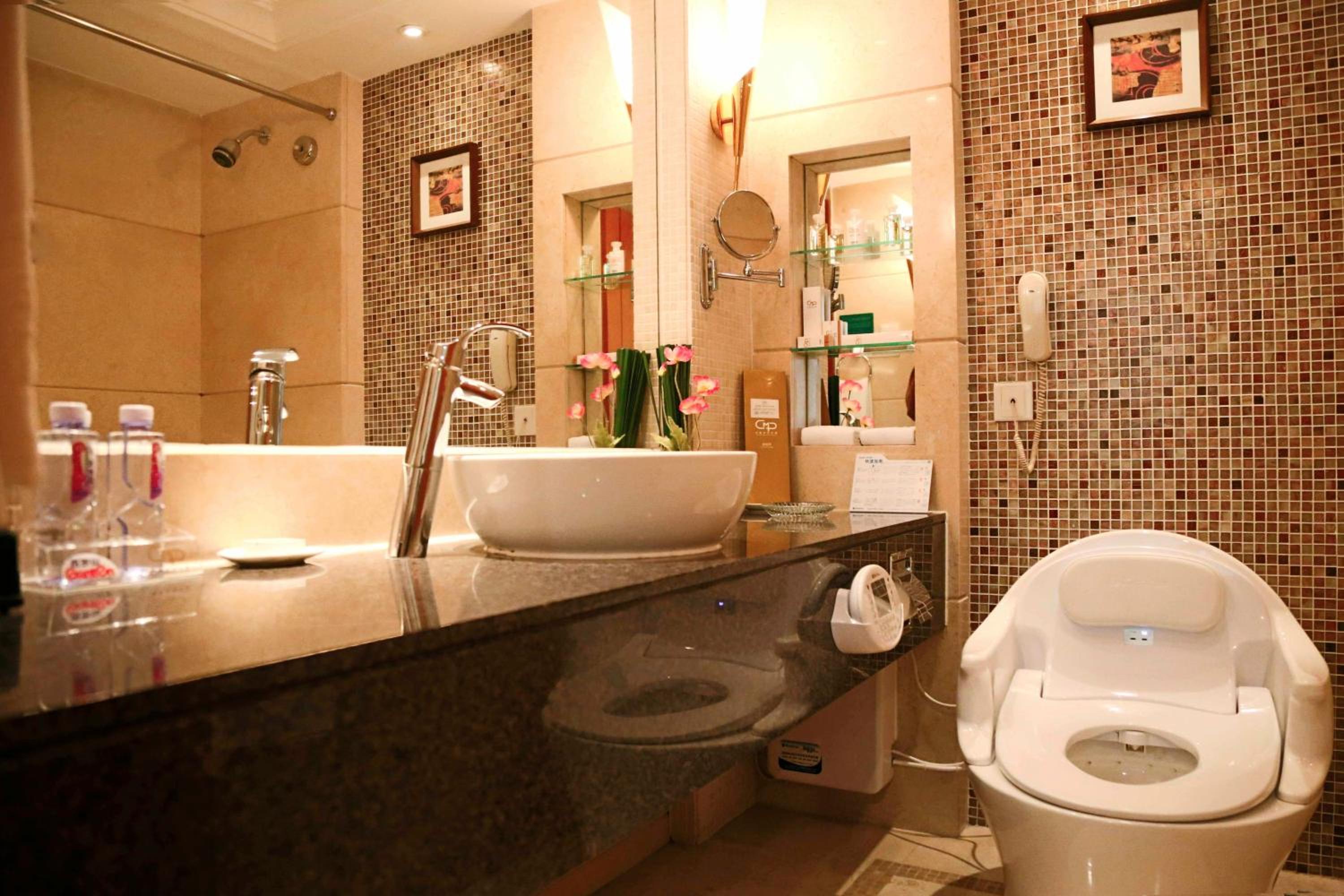 Deluxe Twin Bed Suite  - Photo 3
