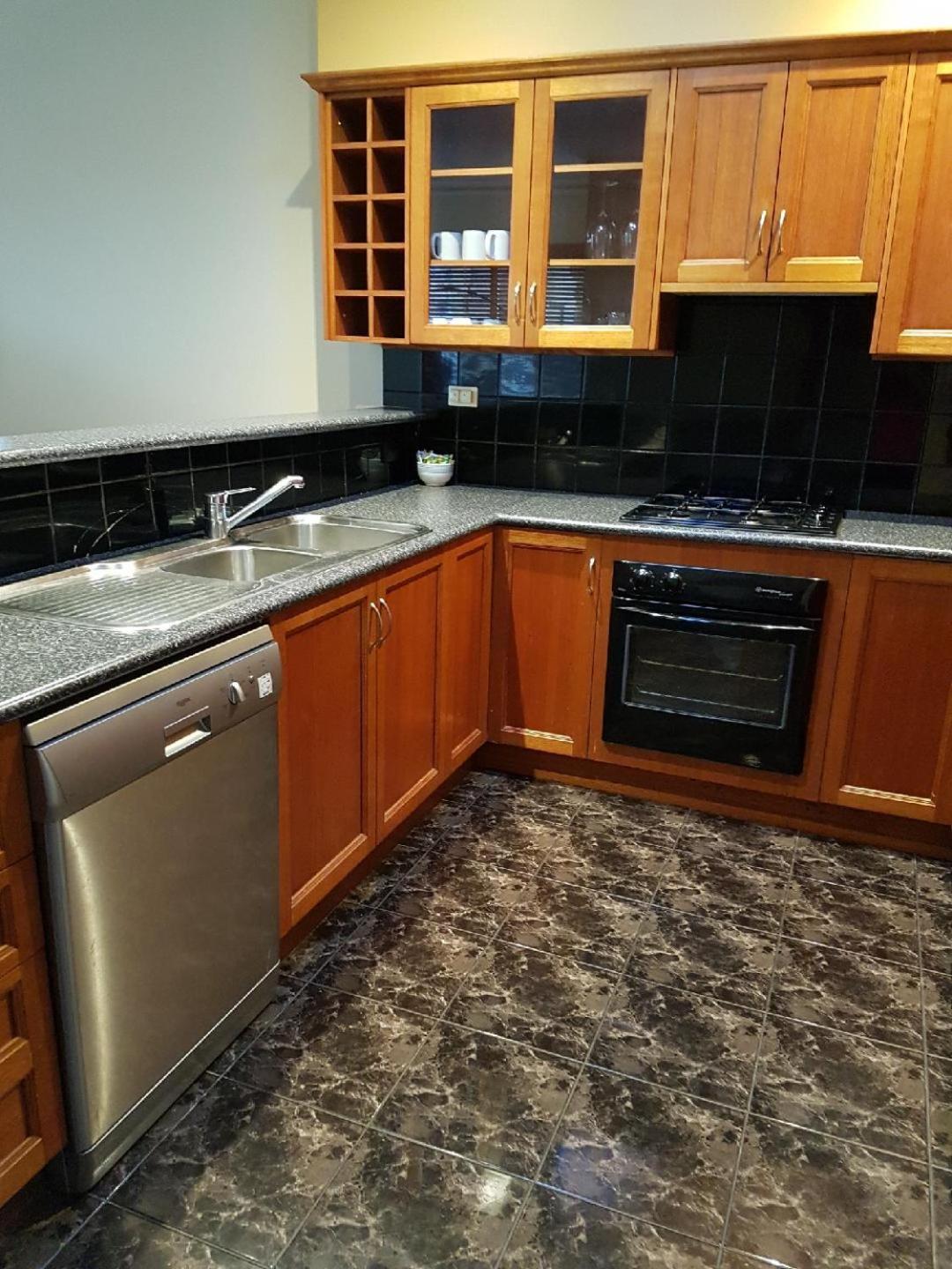 Apartment - Photo 3