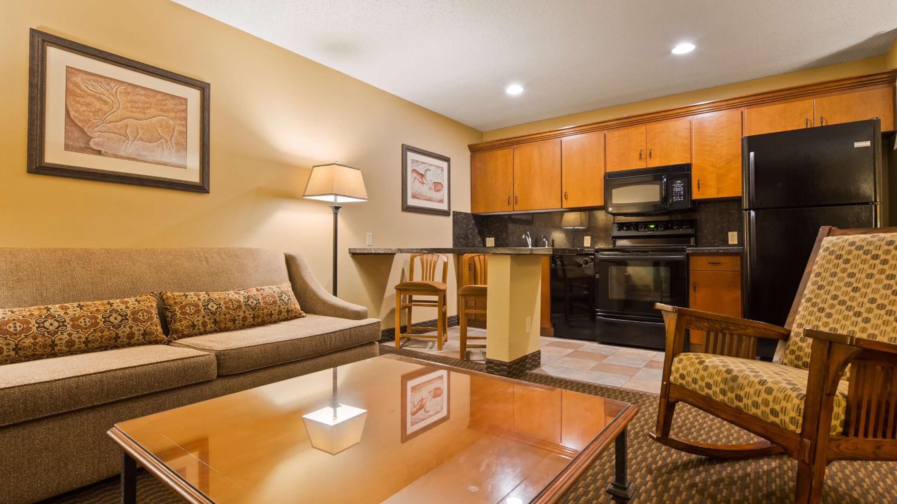 One-Bedroom King Suite