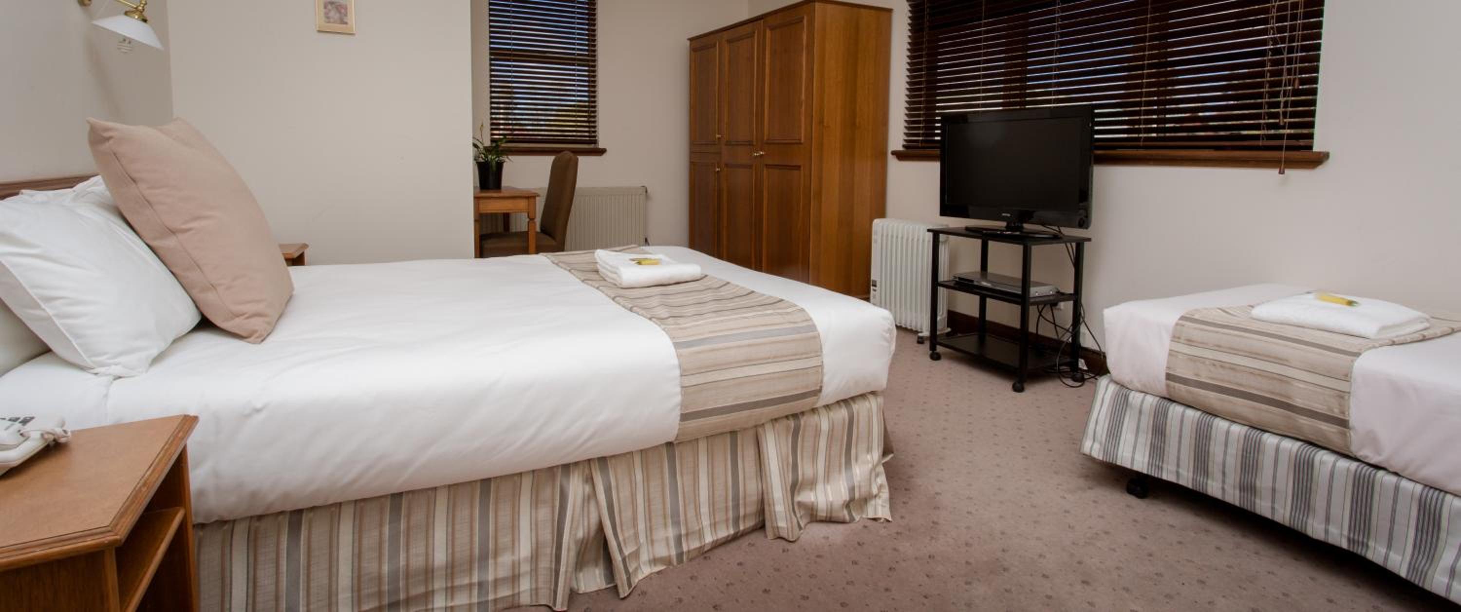 Deluxe Triple Room photo 2