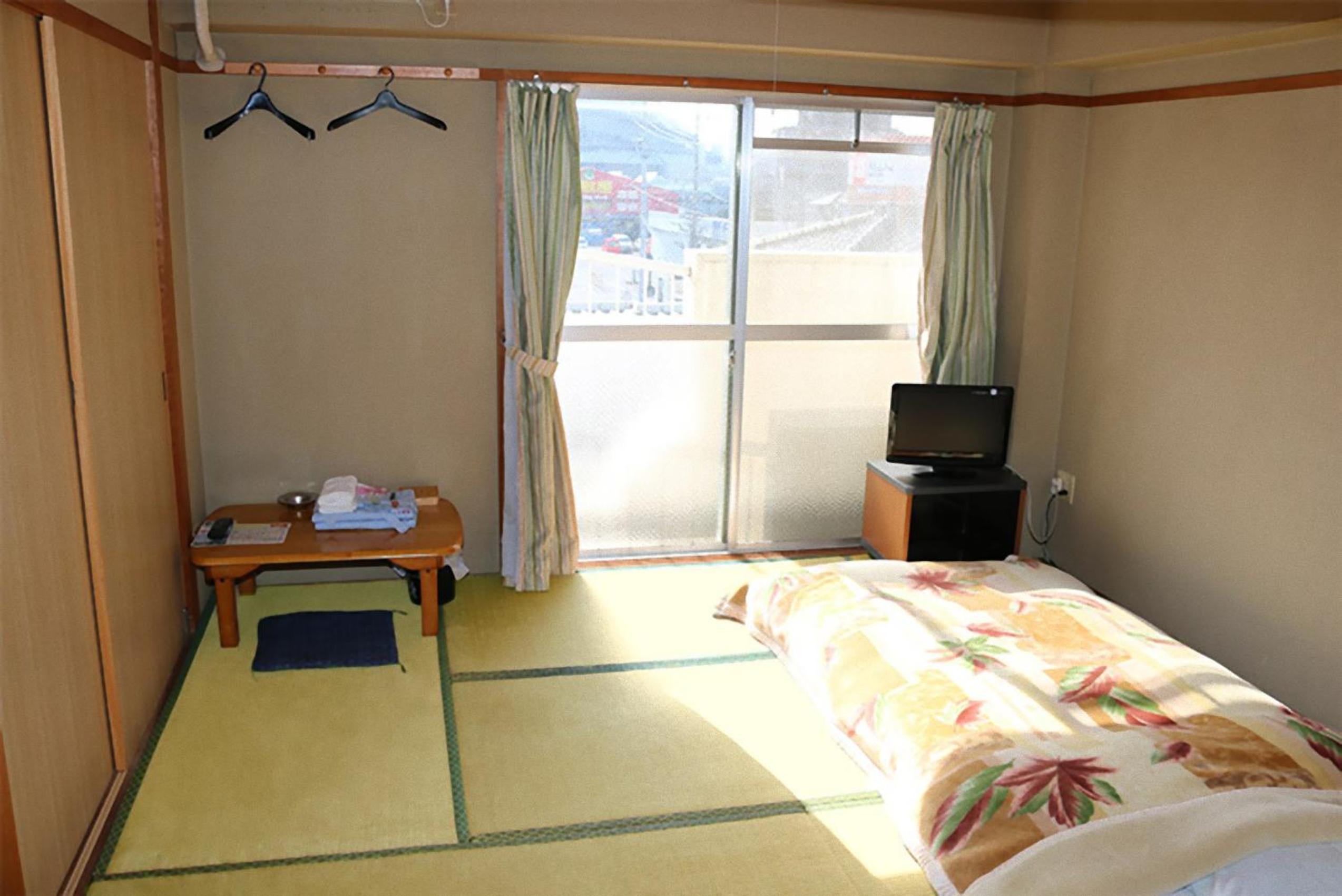 Japanese-Style Quadruple Room photo 2