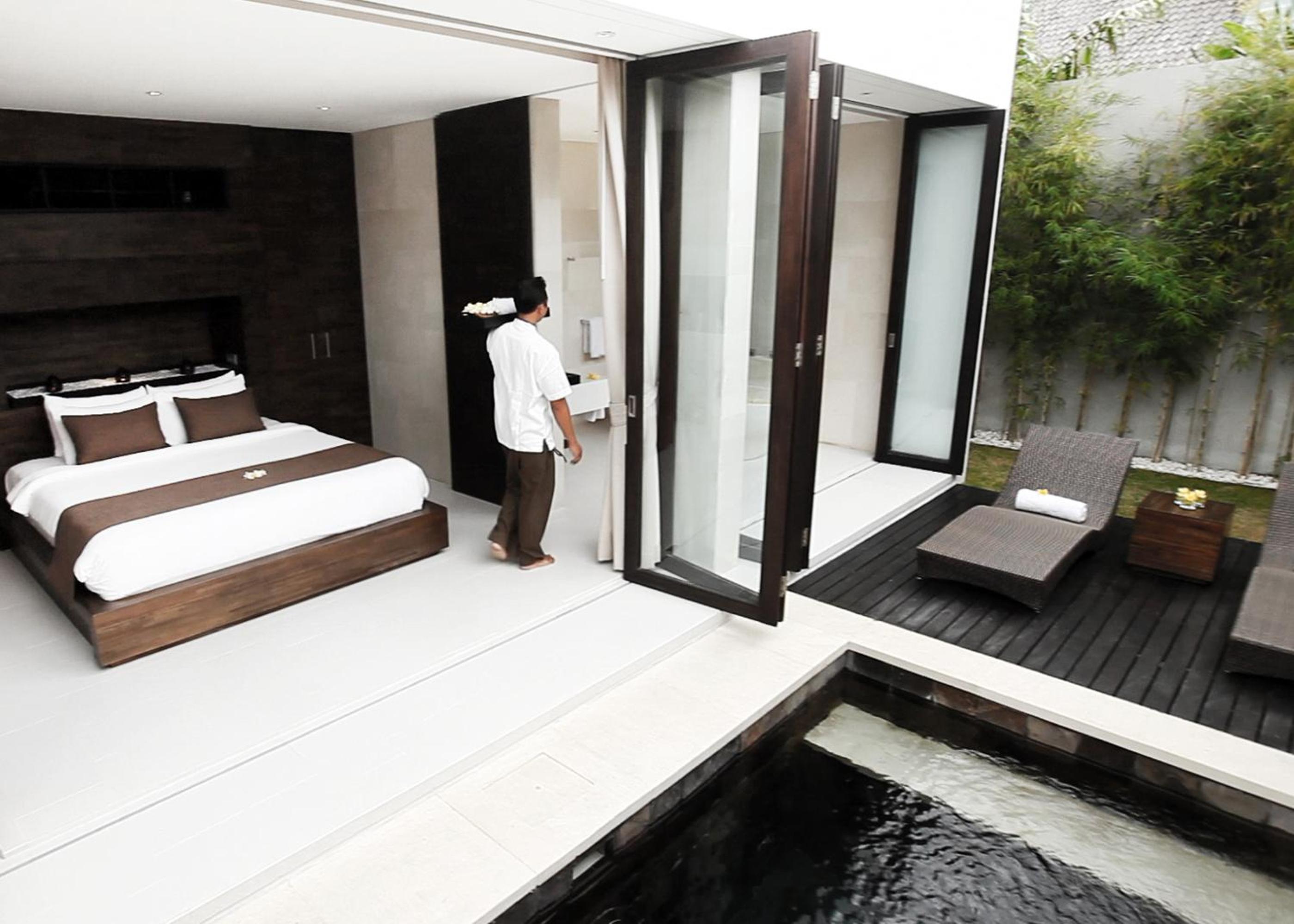 One-Bedroom Villa with Private Pool - Photo 5