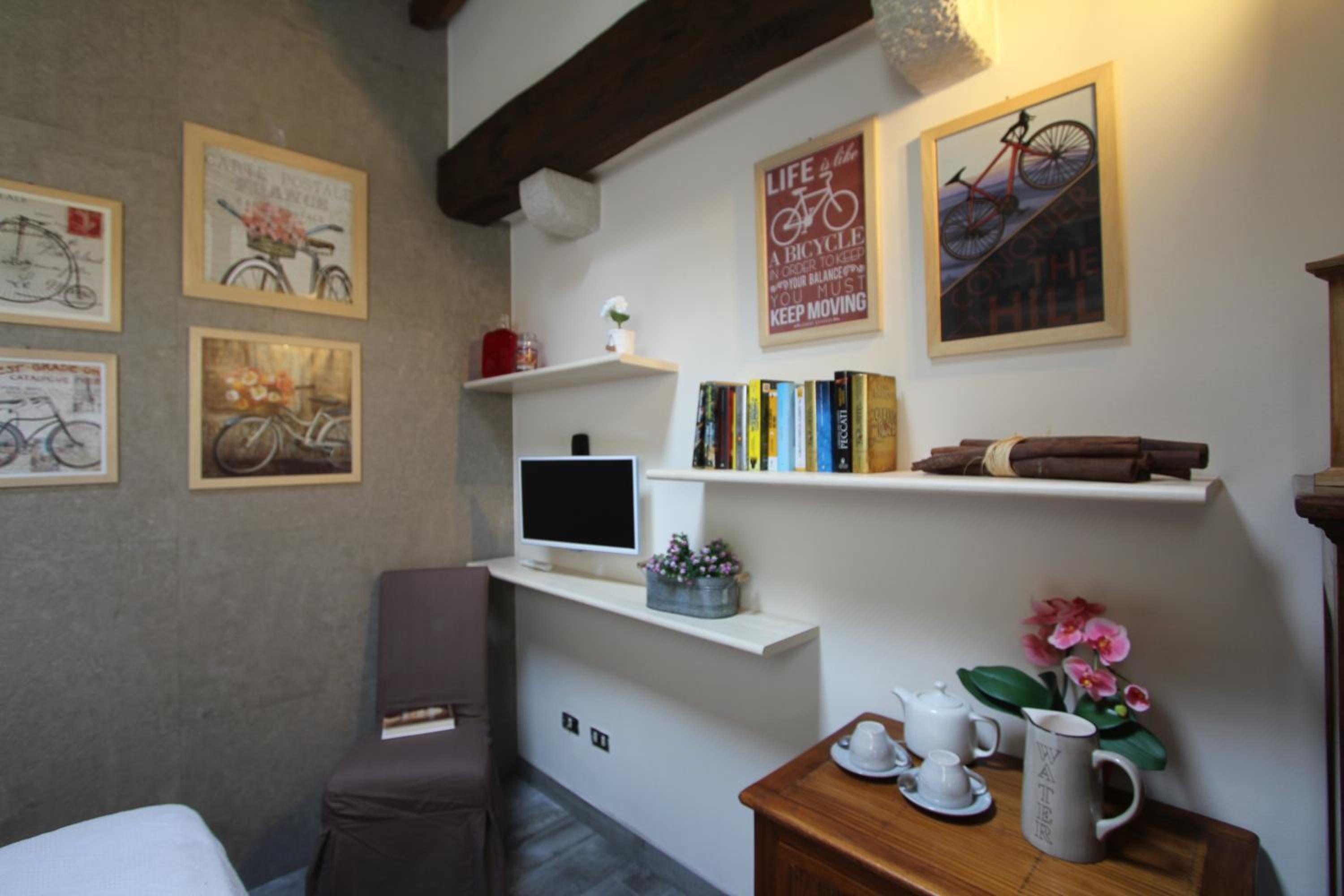 Apartment With Mountain View photo 1